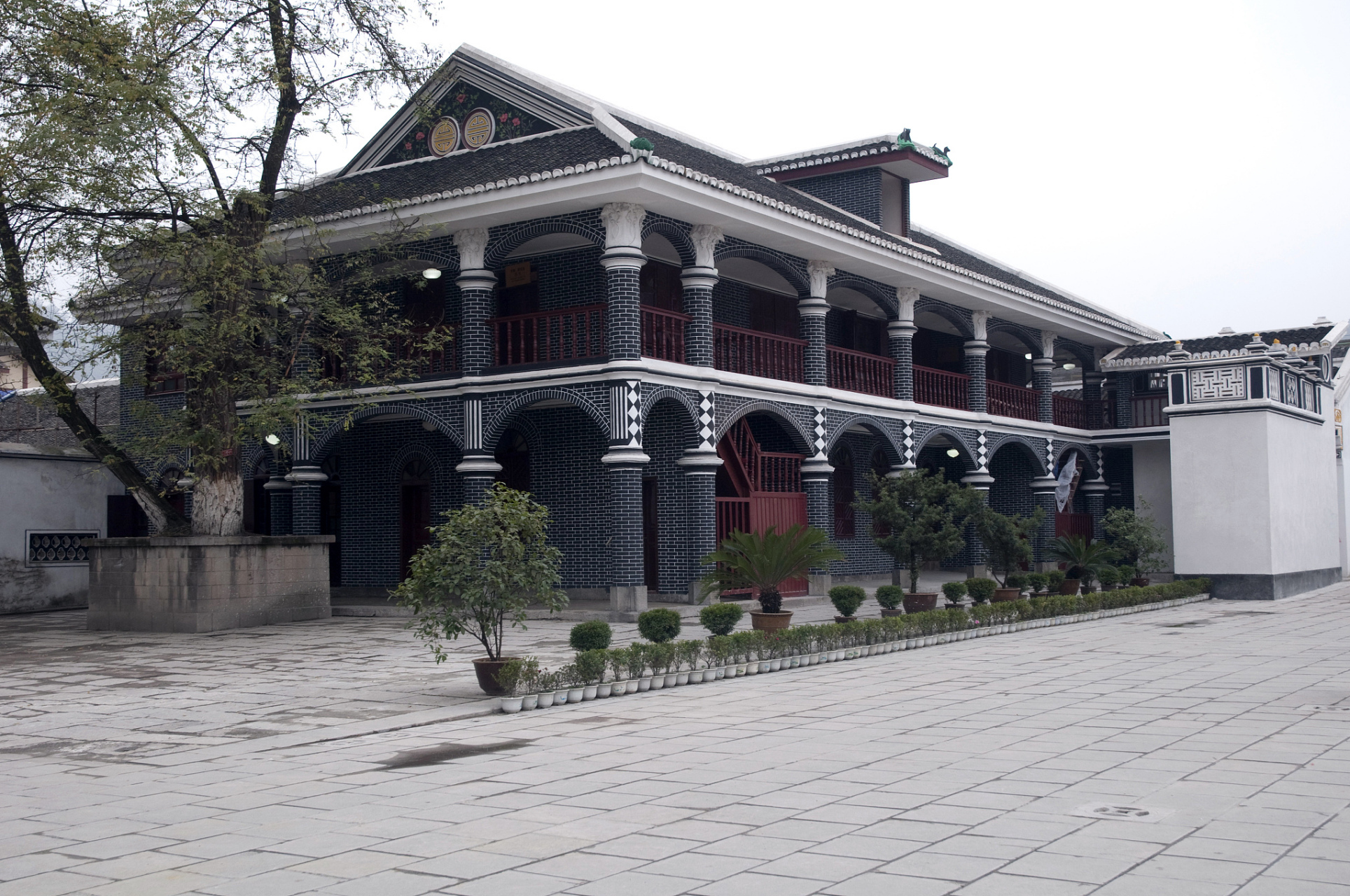 古田旅游区,位于福建省龙岩市上杭县古田镇,是中国的国家aaaaa级旅游