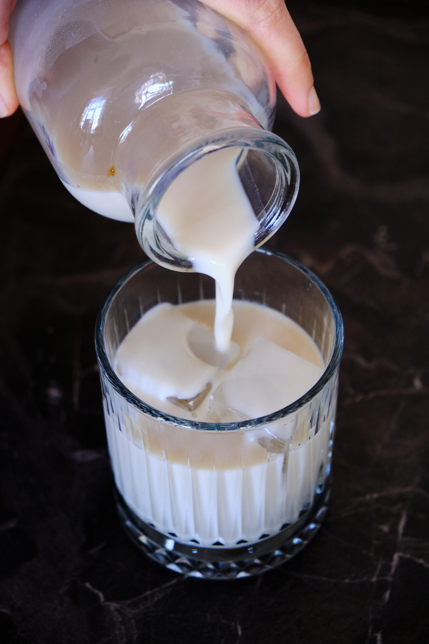 驼奶养生功效揭秘,这些人喝更合适!