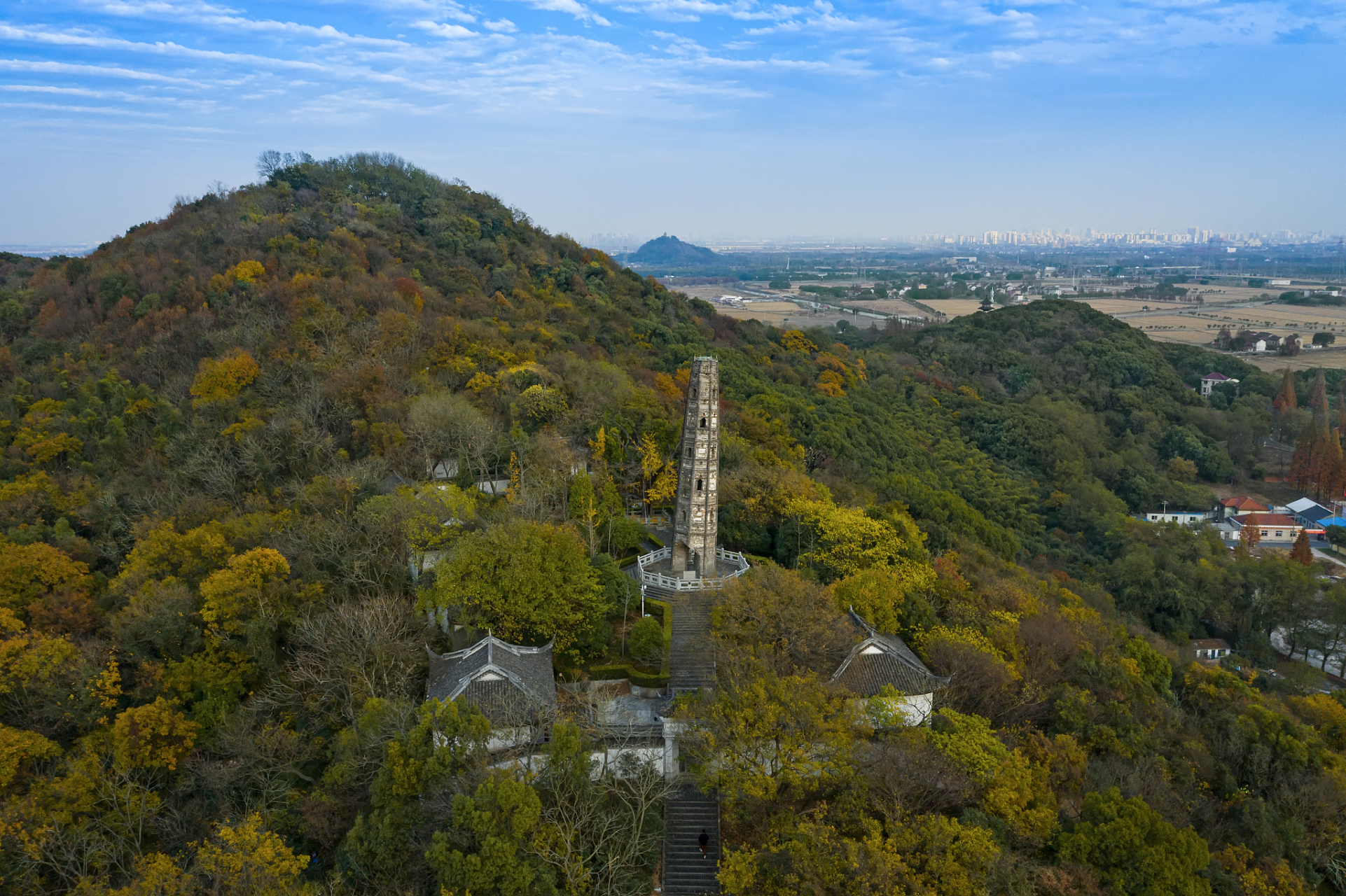 杭州秋意浓郁,尤其在#乐享周末分享吧# 超山省级风景名胜区.