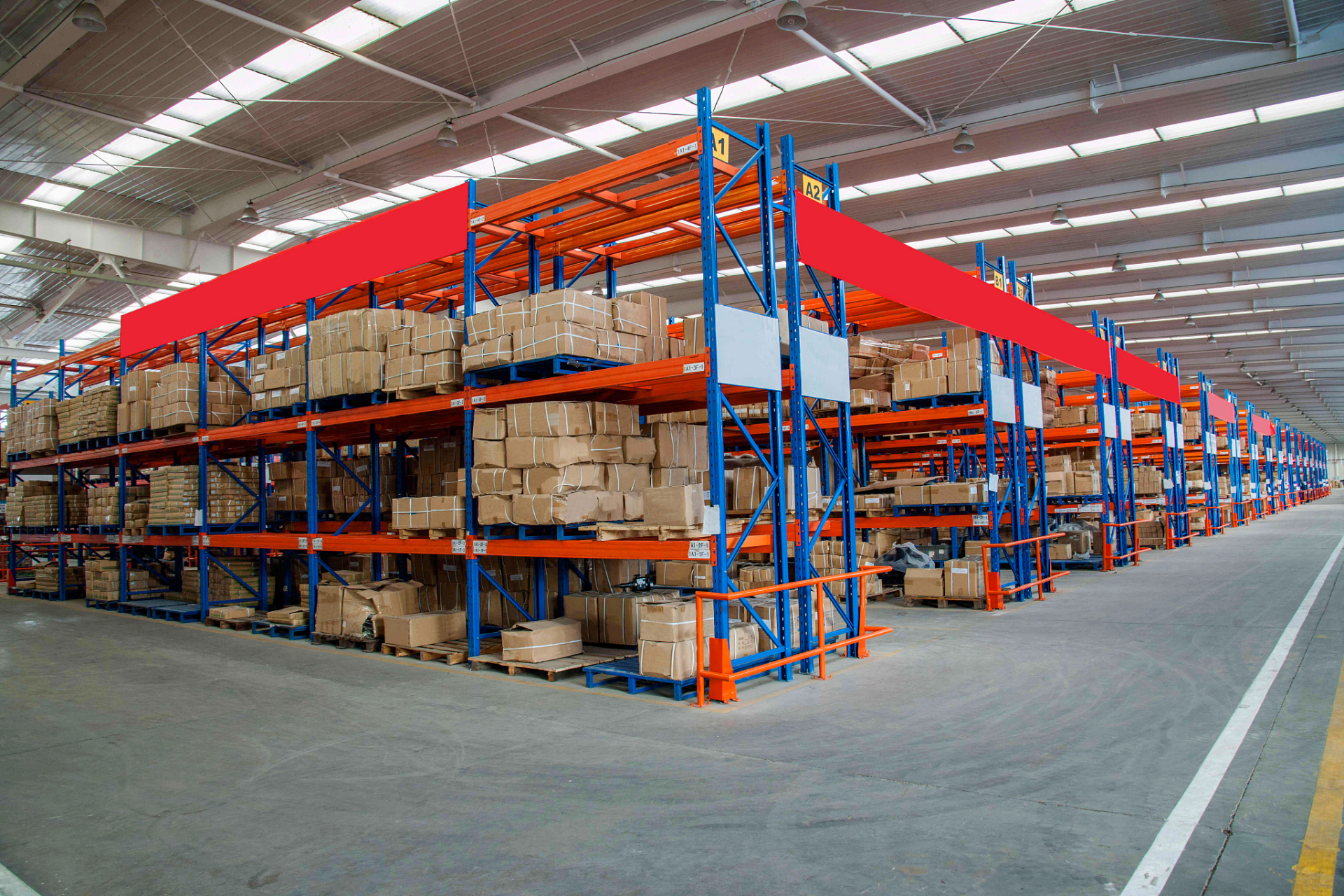 提供高效的储存空间,保证物料的安全存储,提高仓库物流效率