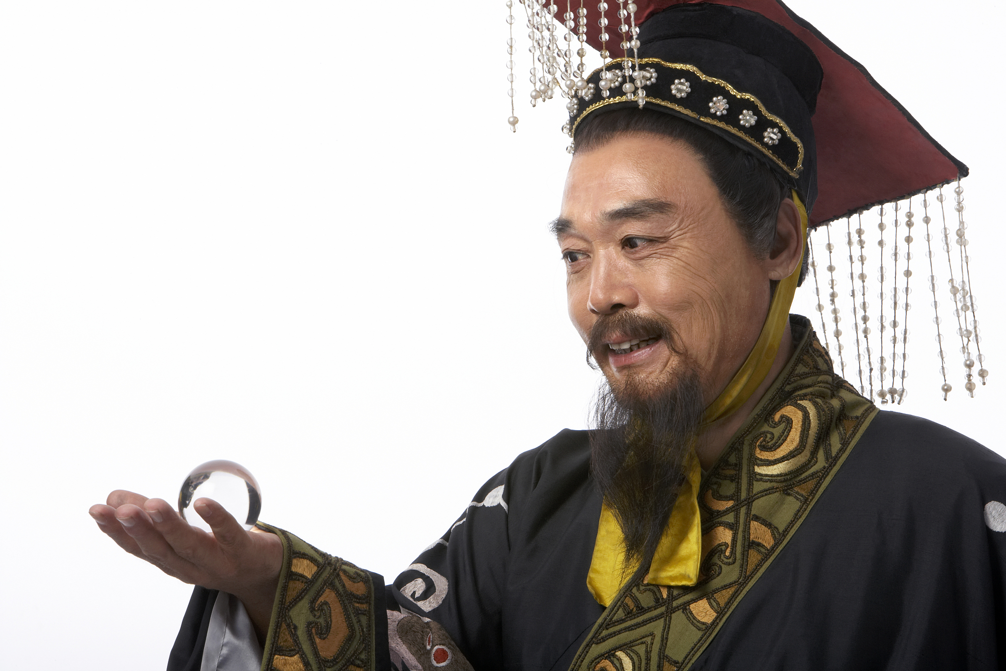 在历史的长河中,帝王们往往以辉煌与荣耀著称,但也