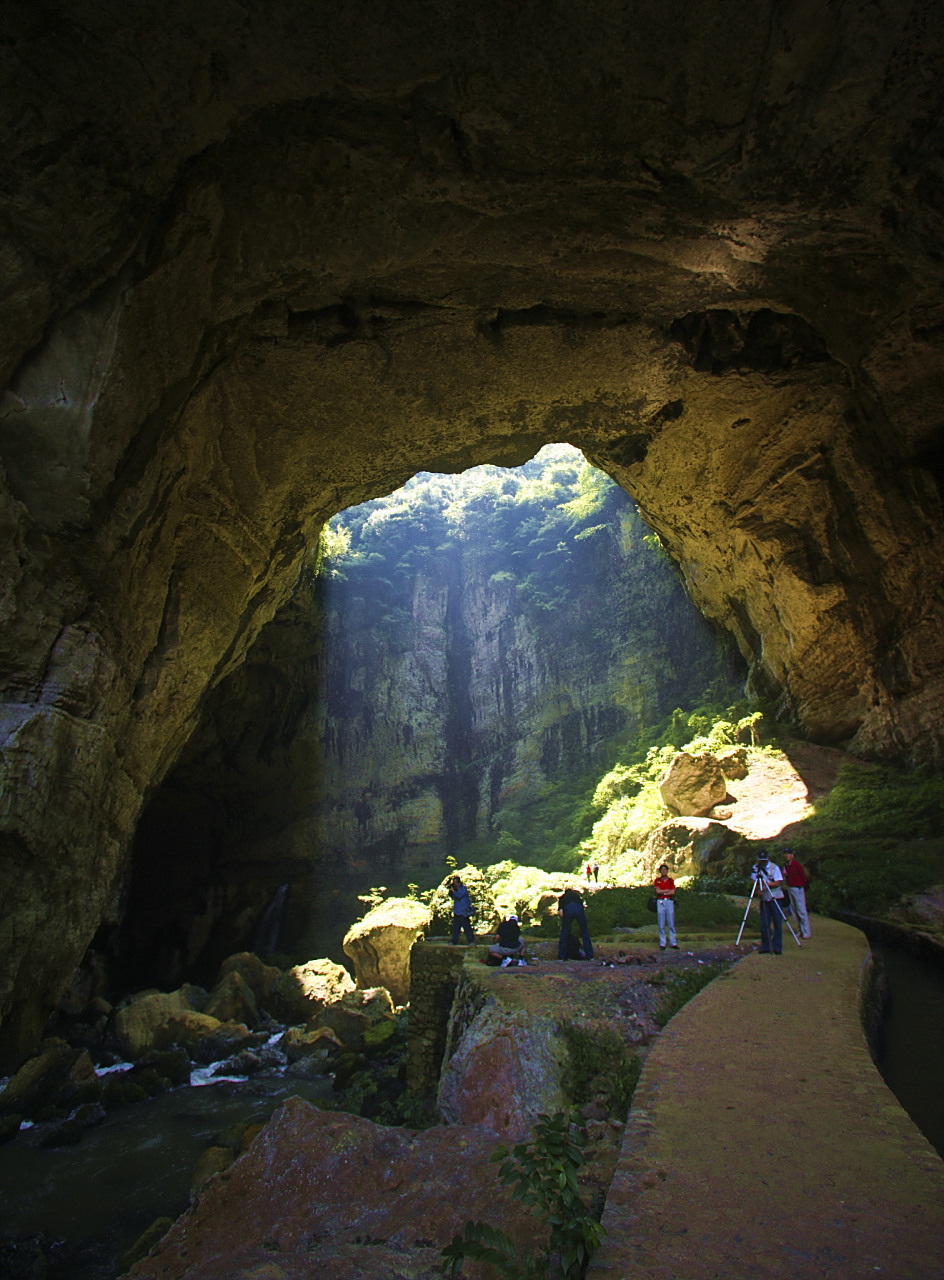 奥运健康行# 说起贵州这些大名鼎鼎的景区啊,特别是到了8月那个热得