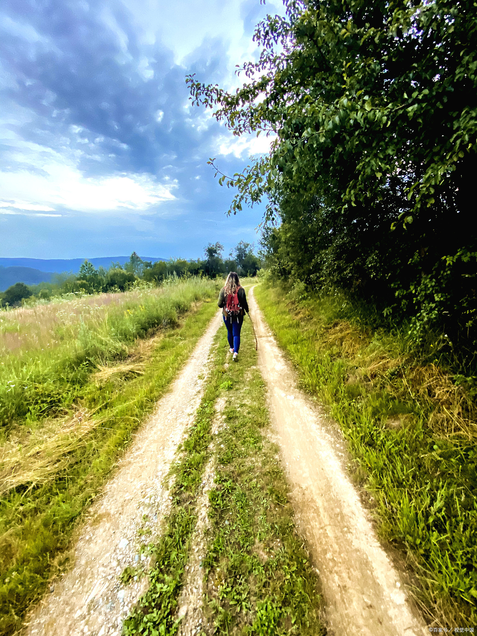 因为她们心里明白,要是碰不上个好男人,自己单过反而更自在