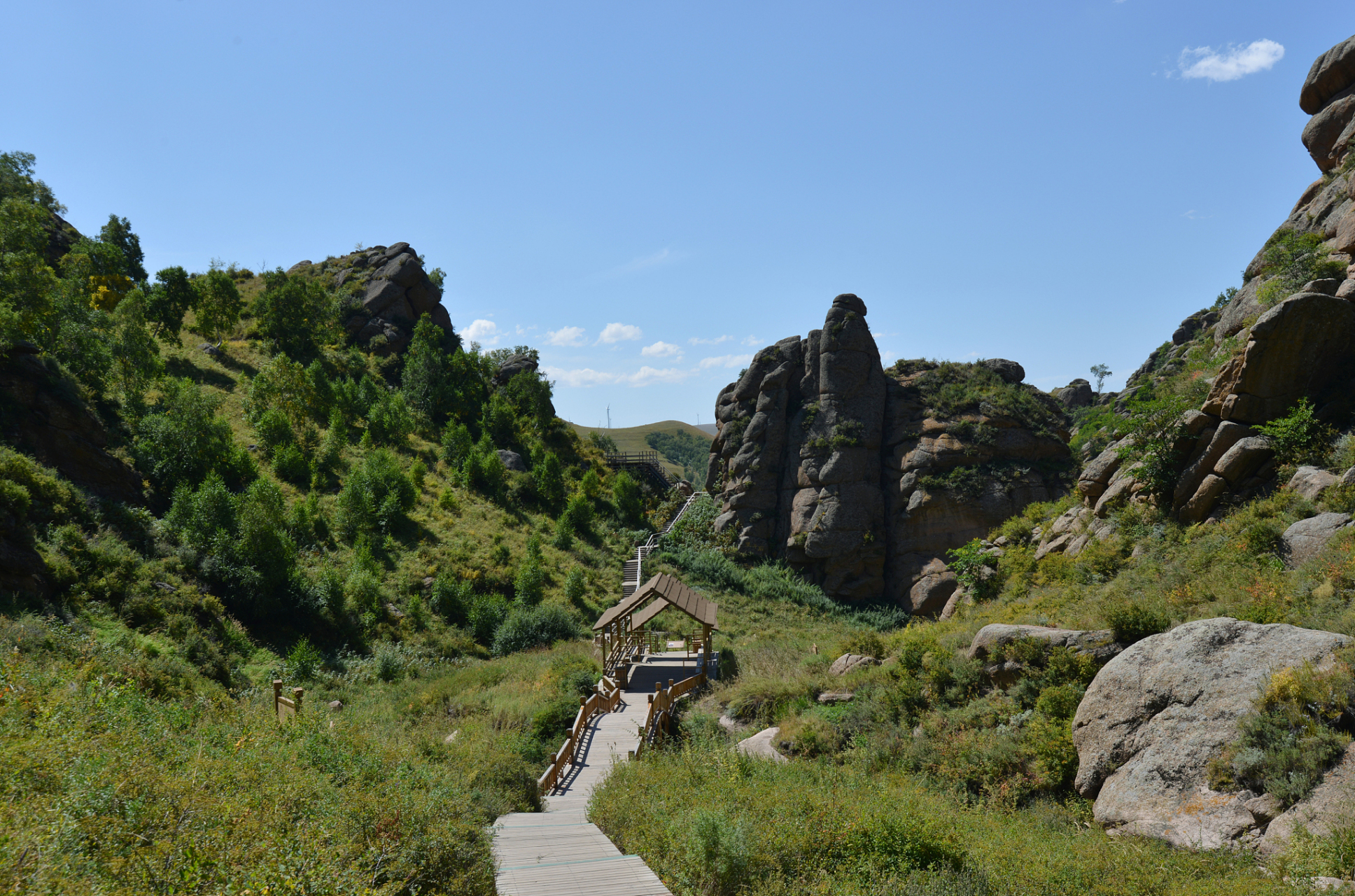 心定西再出发#定西贵清山旅游风景区是甘肃省著名的自然景点,以成山