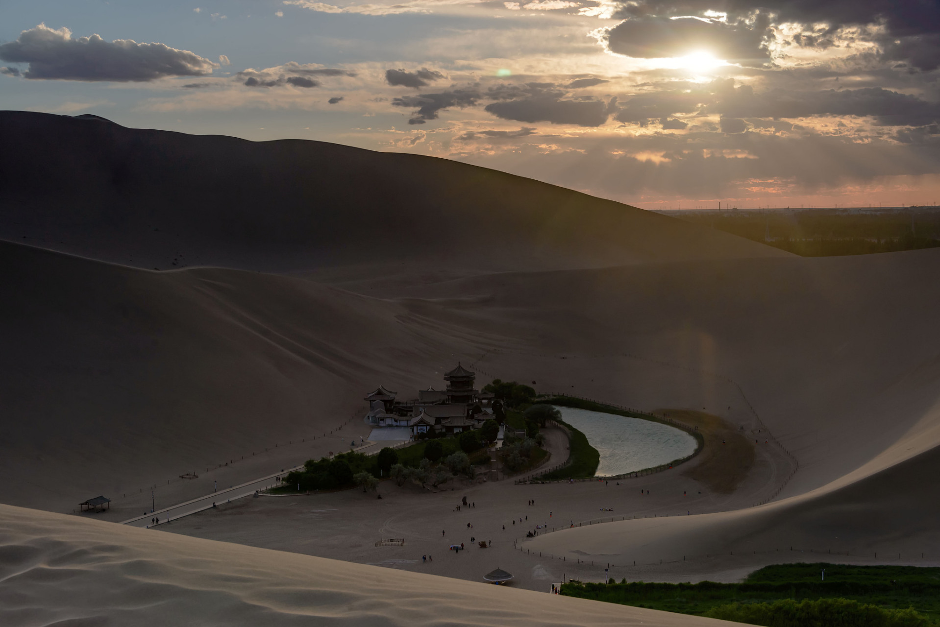 江南大漠,位于湖南省临湘市,是一处独特的自然景观.