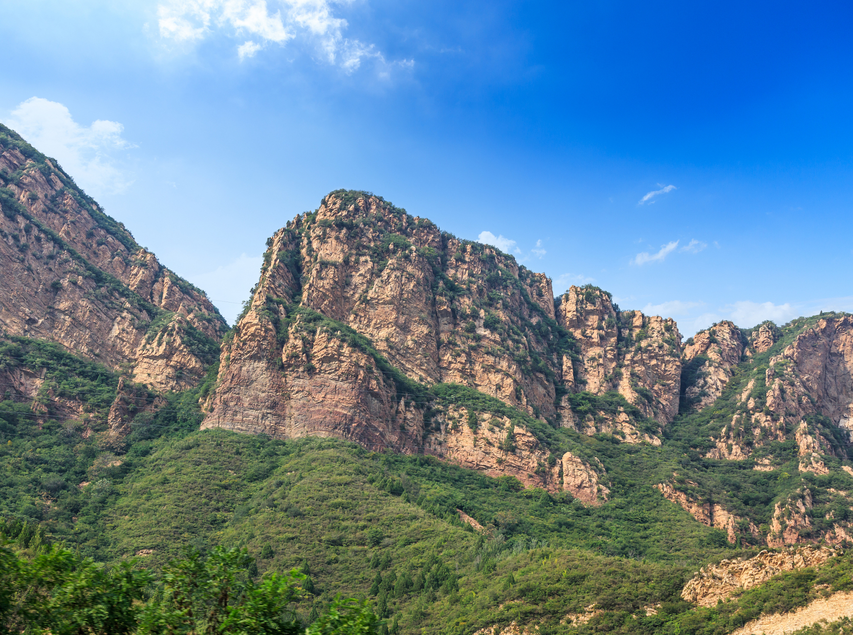 方城七峰山云顶之心图片