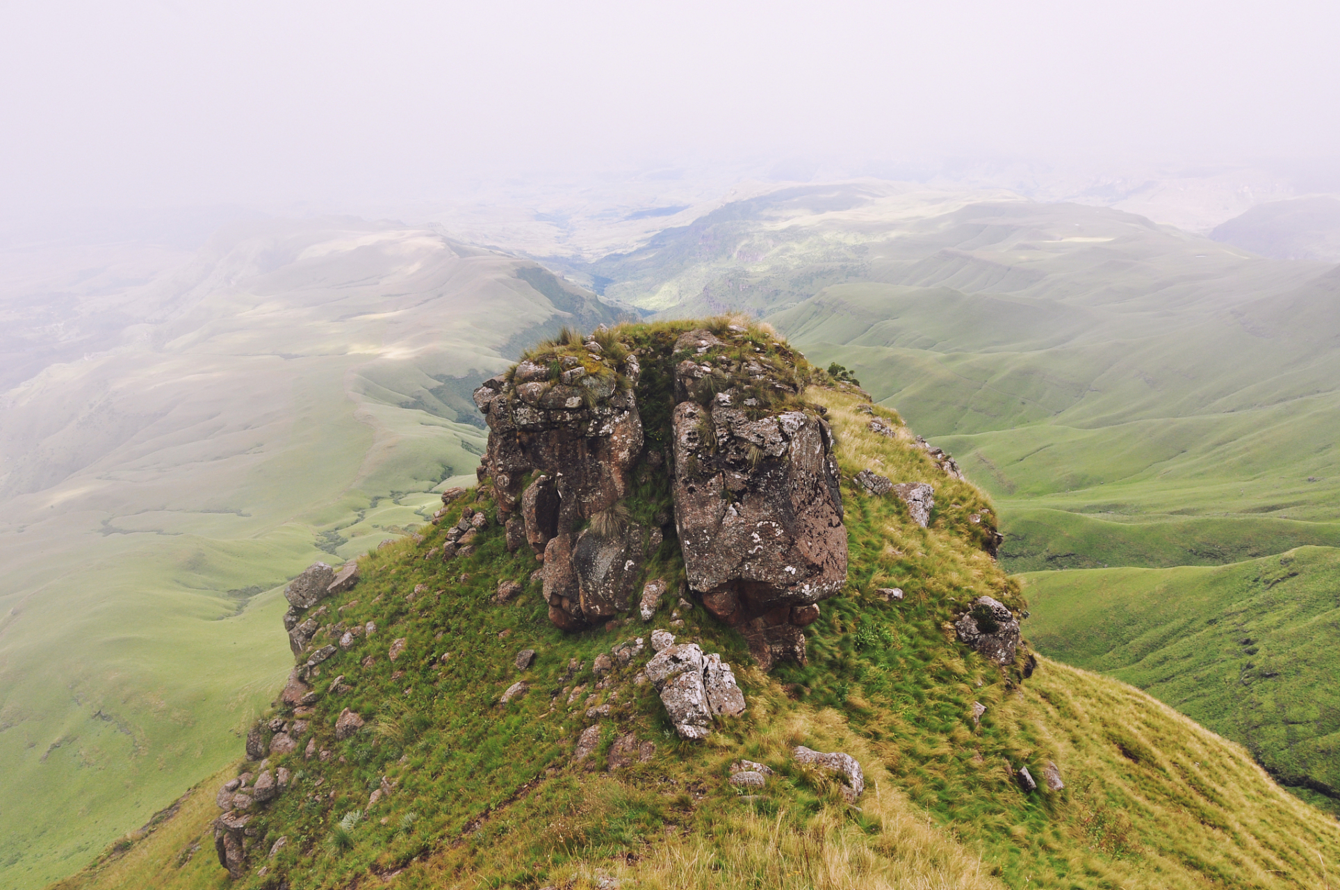 槎山是国家级森林公园,省级名胜风景区,风景秀美,有"铁槎山"之称.