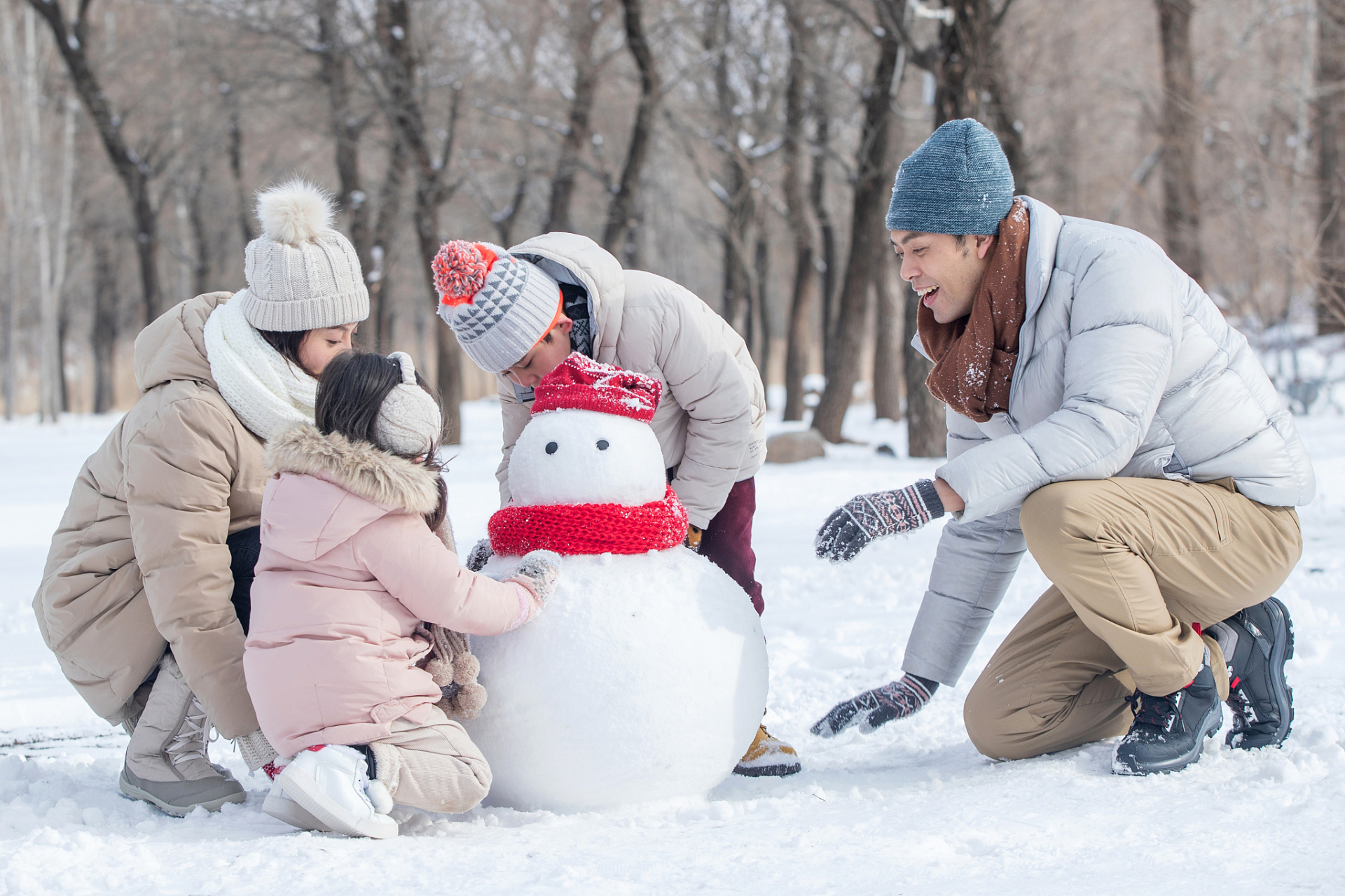 玩雪的照片真实图片