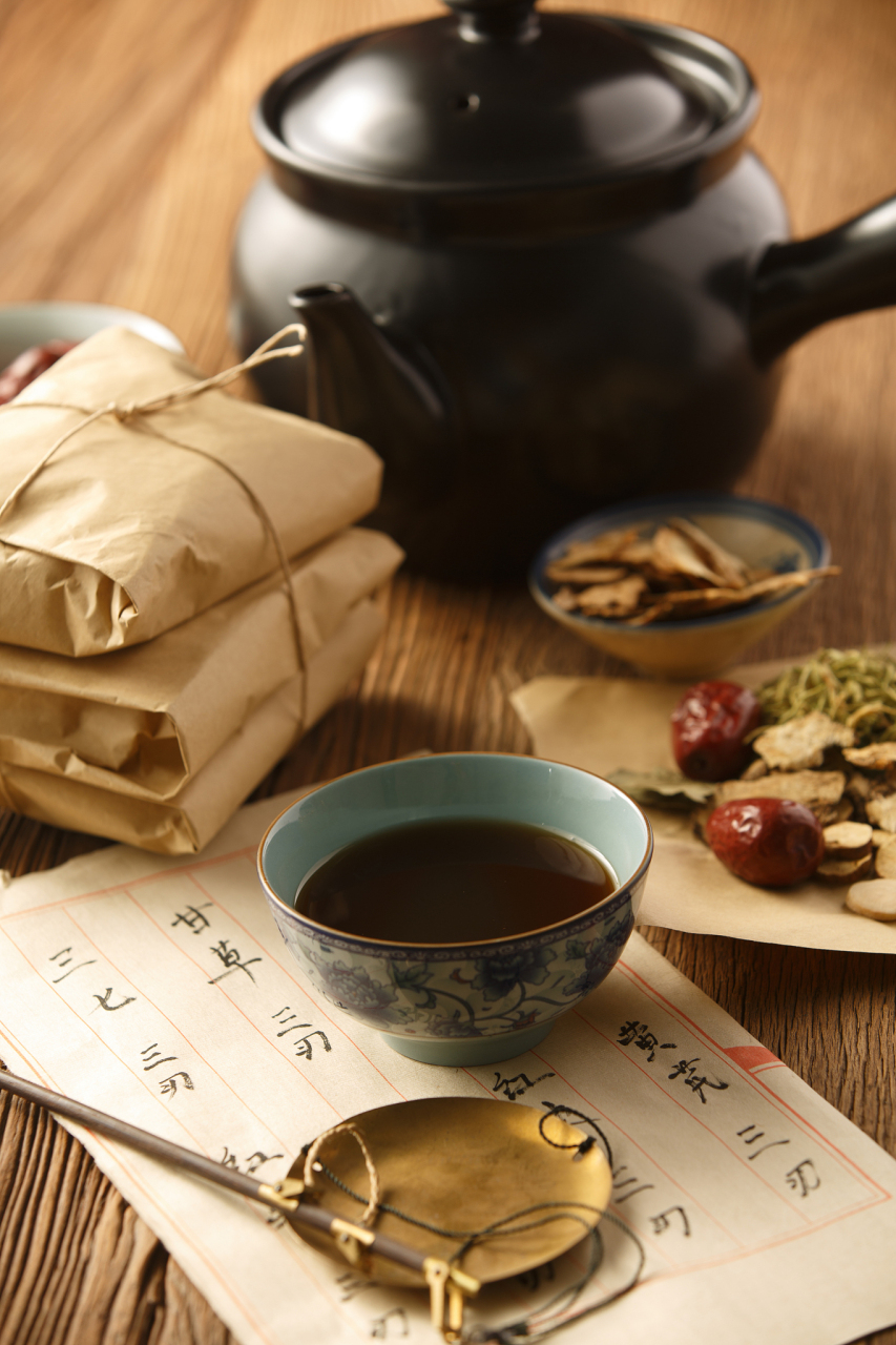 在如今这个越来越重视中医养生的时代,煎煮中药已经成为很多养生