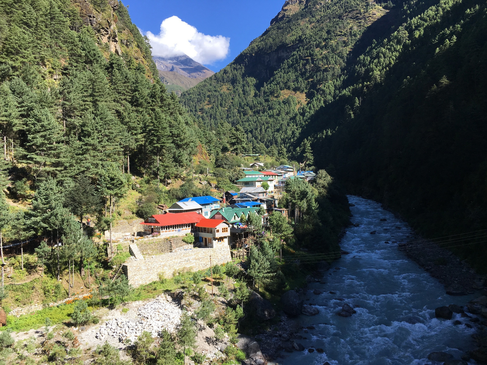 藏族传统文化的重要发源地之一,云南省迪庆藏族自治州德钦县云岭乡