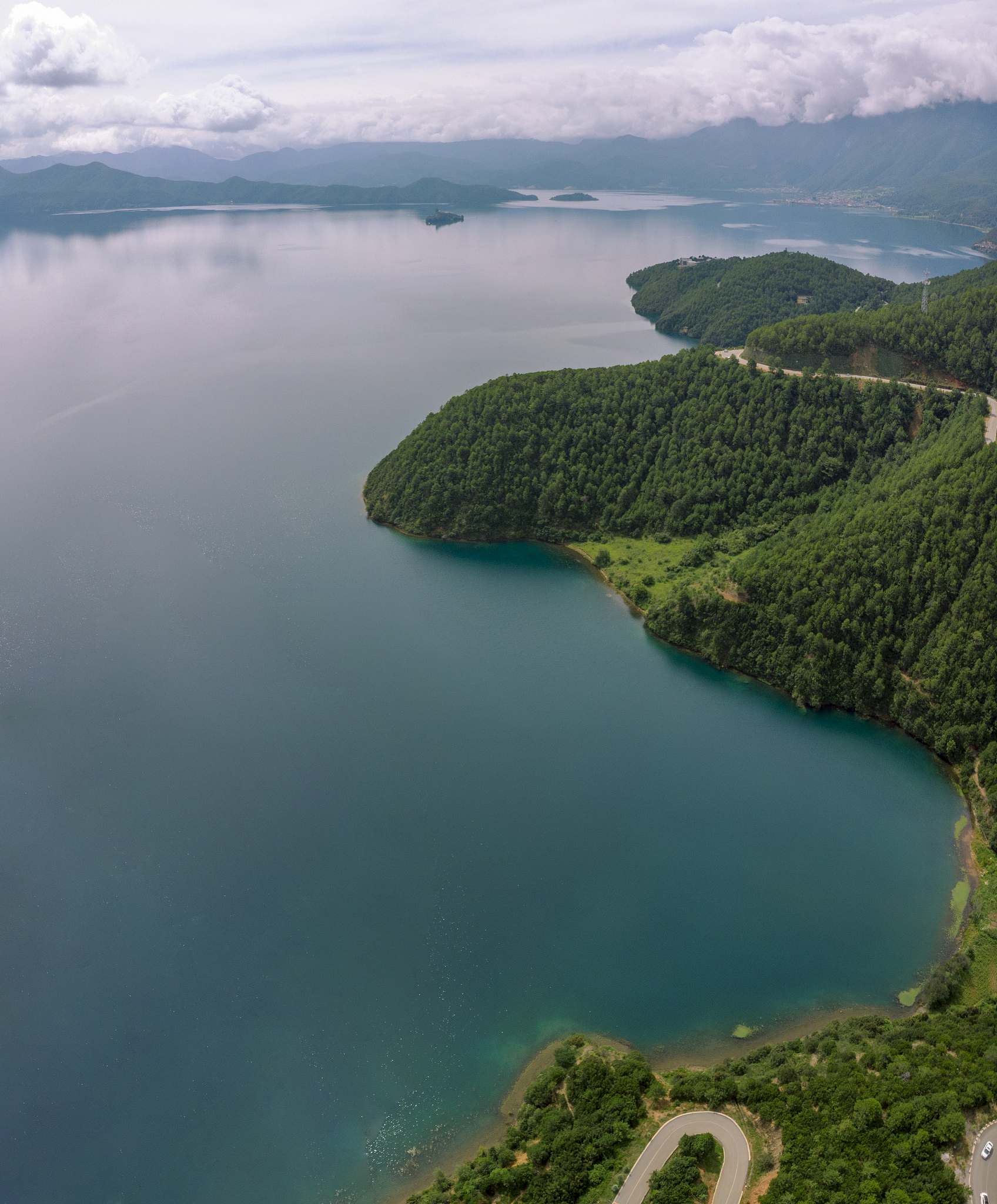 泸沽湖美景真实图片图片