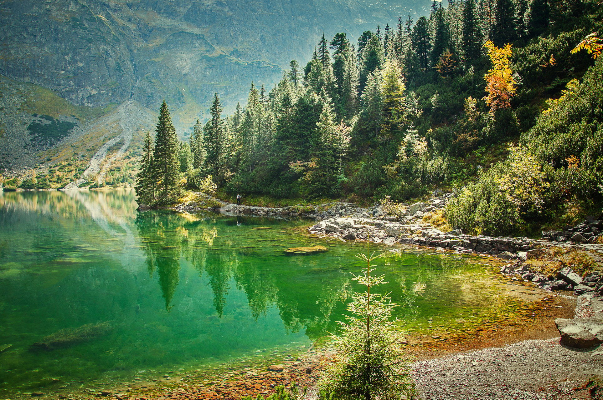 冬日好去处# 伍须海是一处位于甘孜藏族自治州九龙县境内的旅游景点