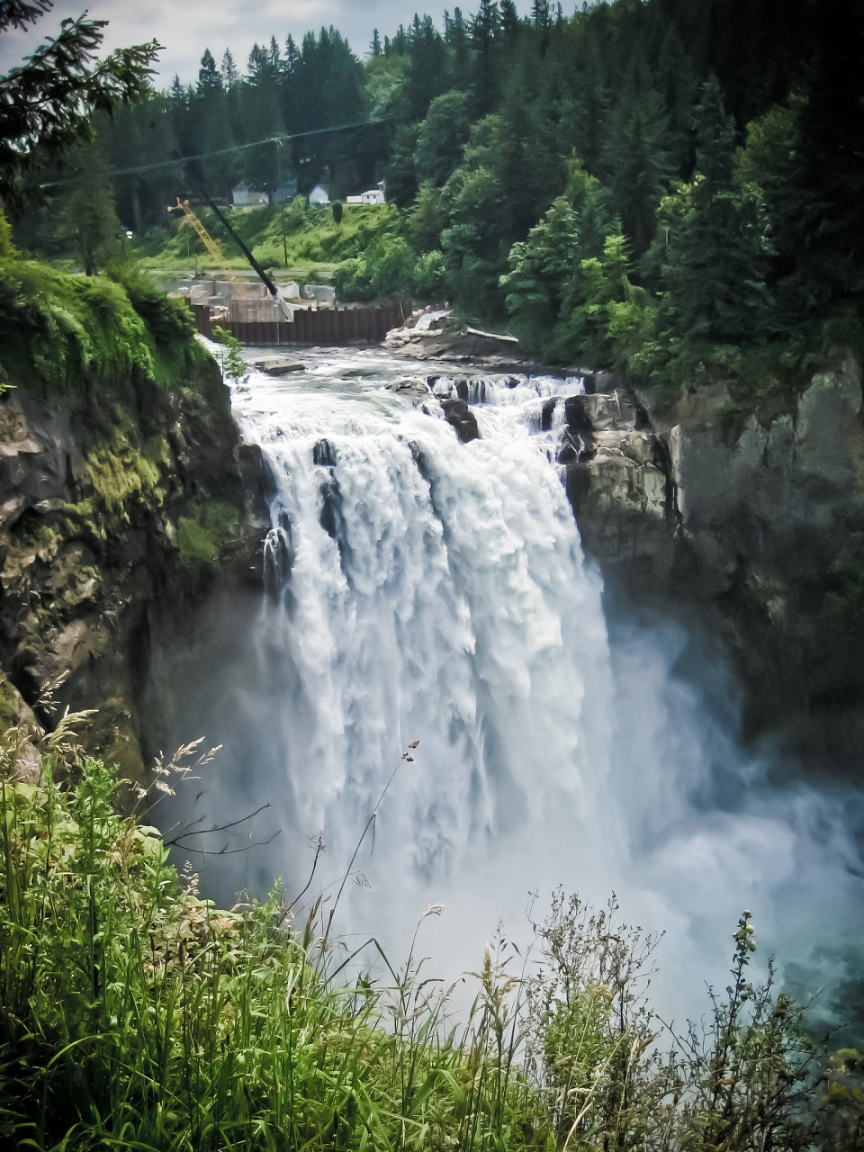最吸引的地方仙女山最吸引游客的地方当属仙女山瀑布了