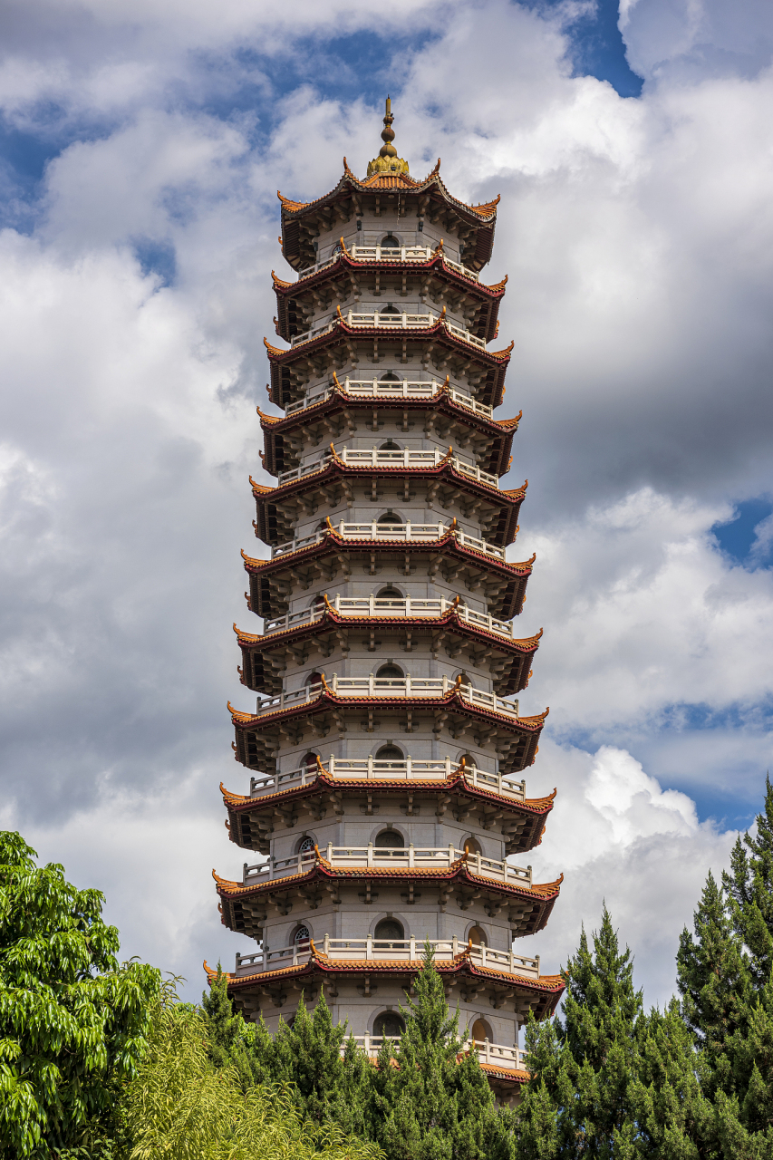 带着避暑攻略上热搜#夏日游,九华山三藏塔,美景如画!