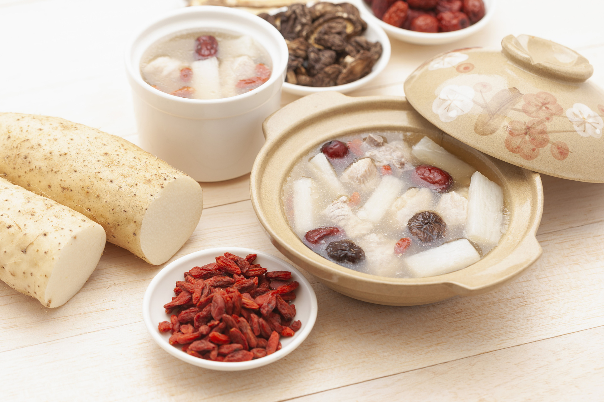 此时,正是品尝春季养生美食的好时节.