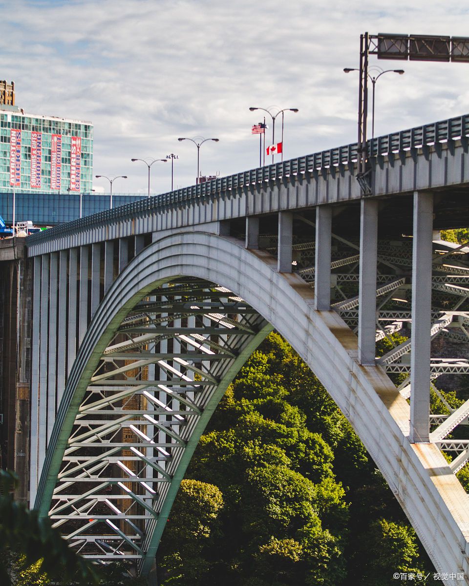 龙里河大桥可以走人吗?亲测告诉你!