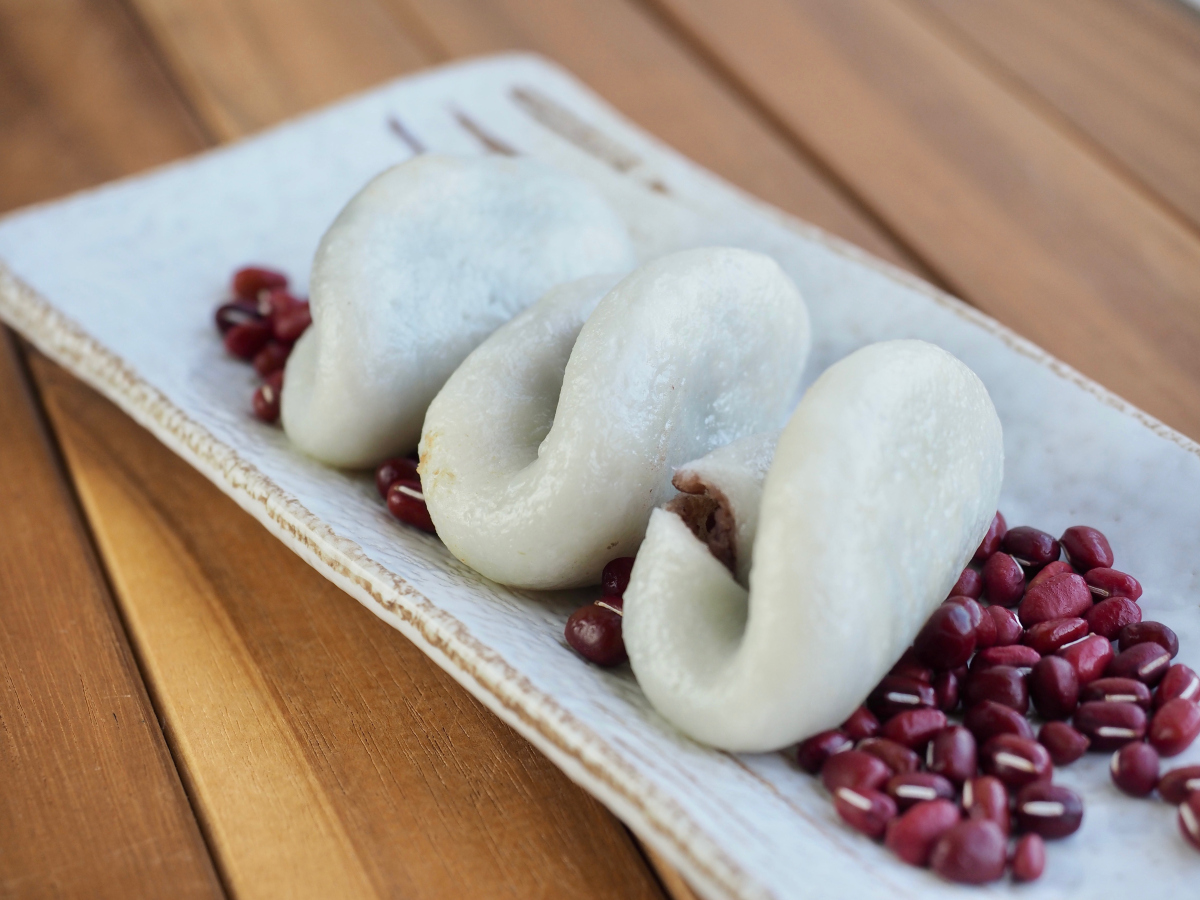 浙江嵊州糯米果:一份满载民俗风情的甜蜜  当我踏入嵊州的那一刻,仿佛