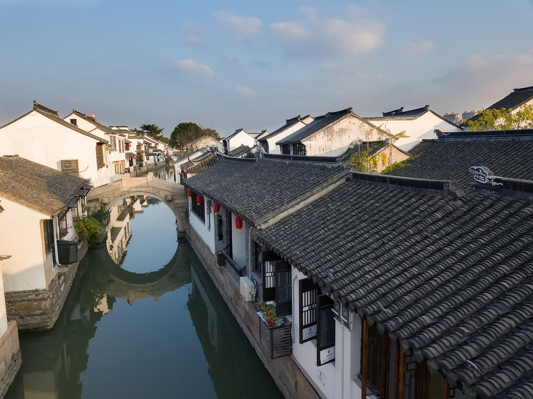 宁波,慈溪鸣鹤古镇——时光里的慢生活  在繁华的宁波城边,藏着一个被