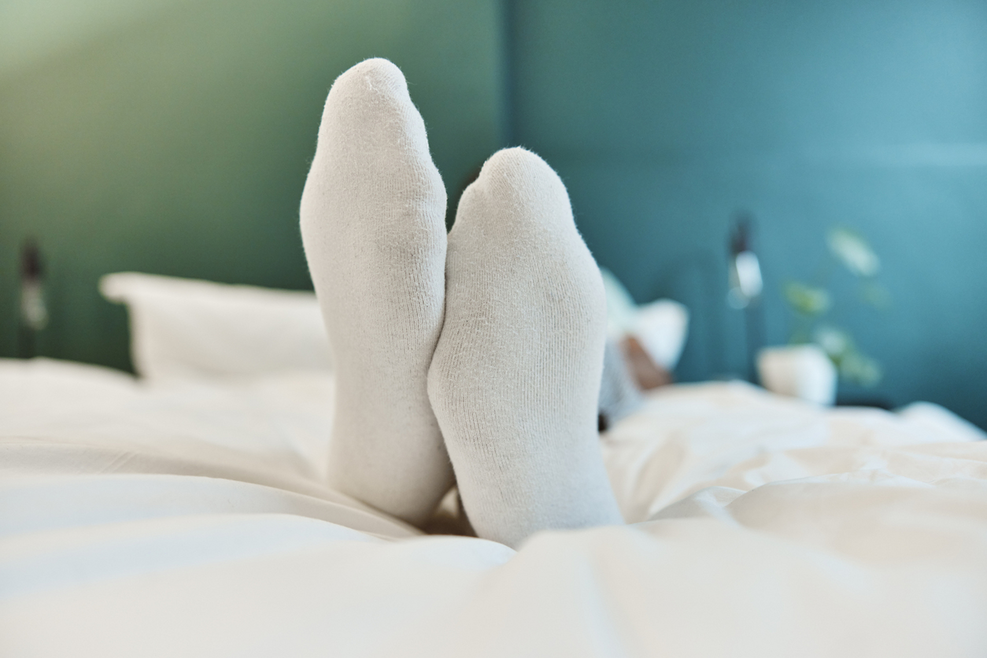 要穿袜子睡觉吗?