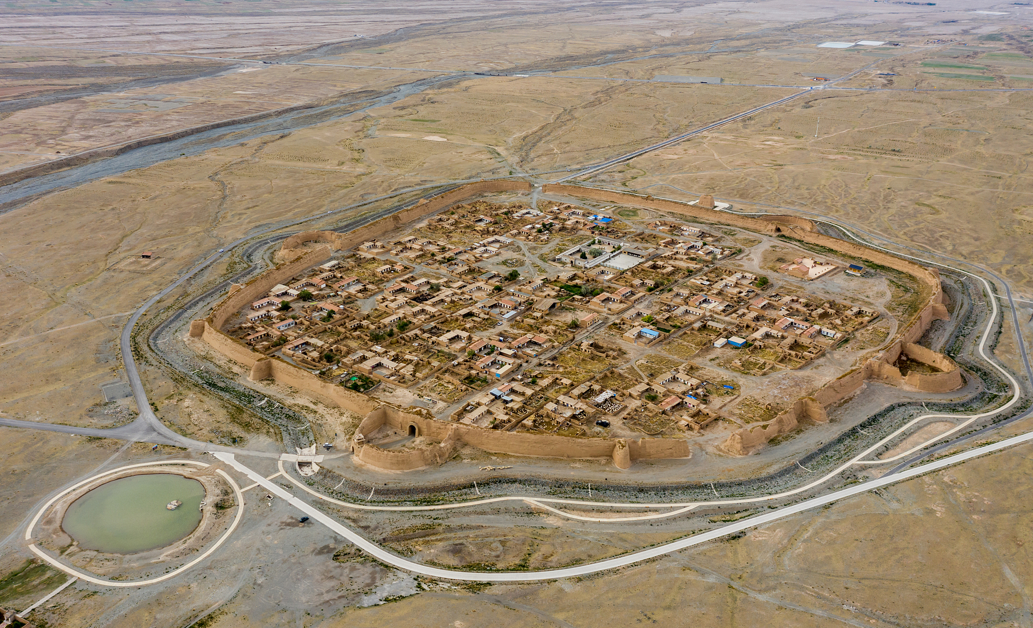 嬉行记# 论敦煌寿昌城的由来,不能不提及其悠久的历史.