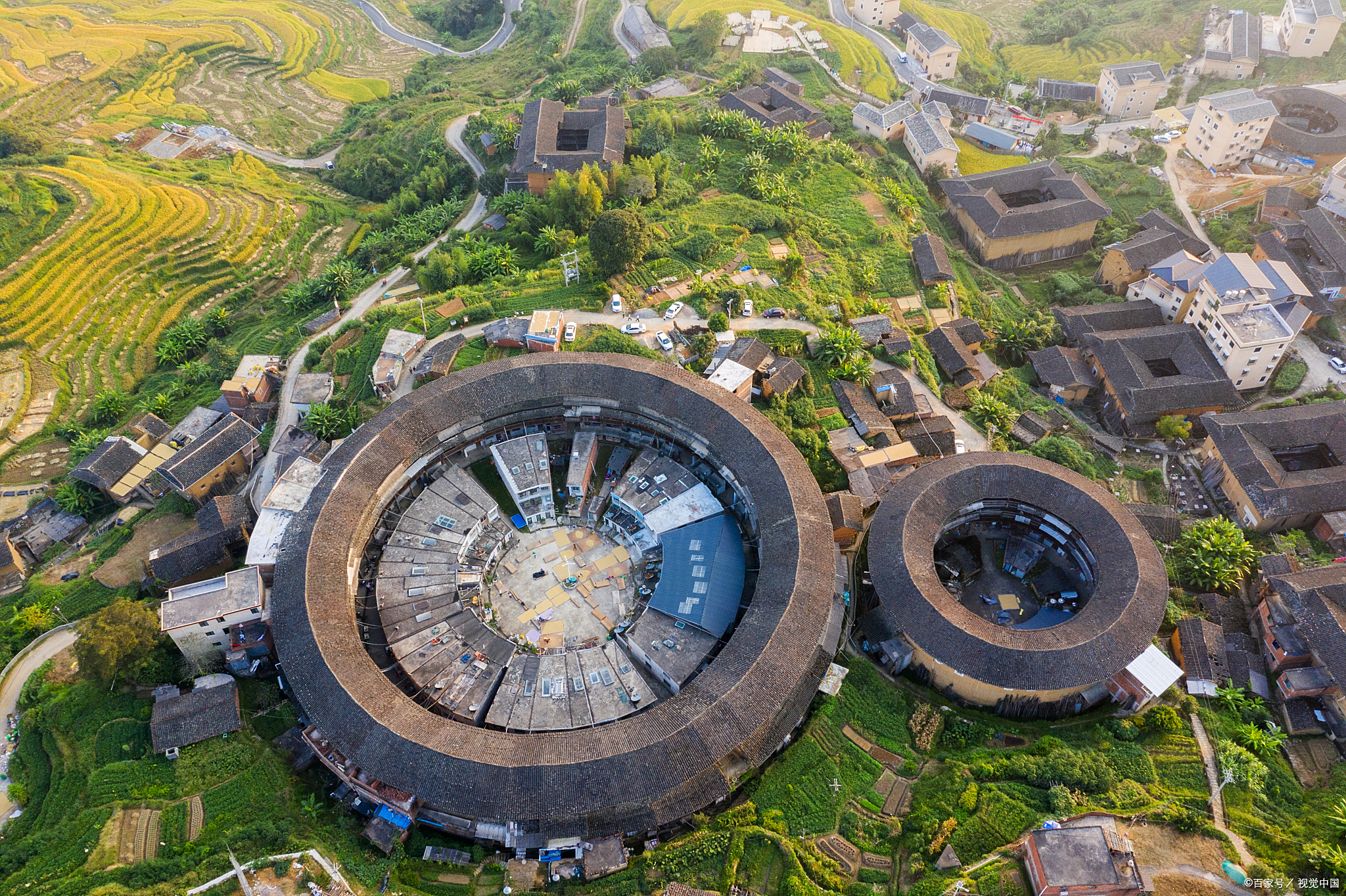 福建旅游攻略  福建,一个充满历史韵味与美食诱惑的省份,等待着您的