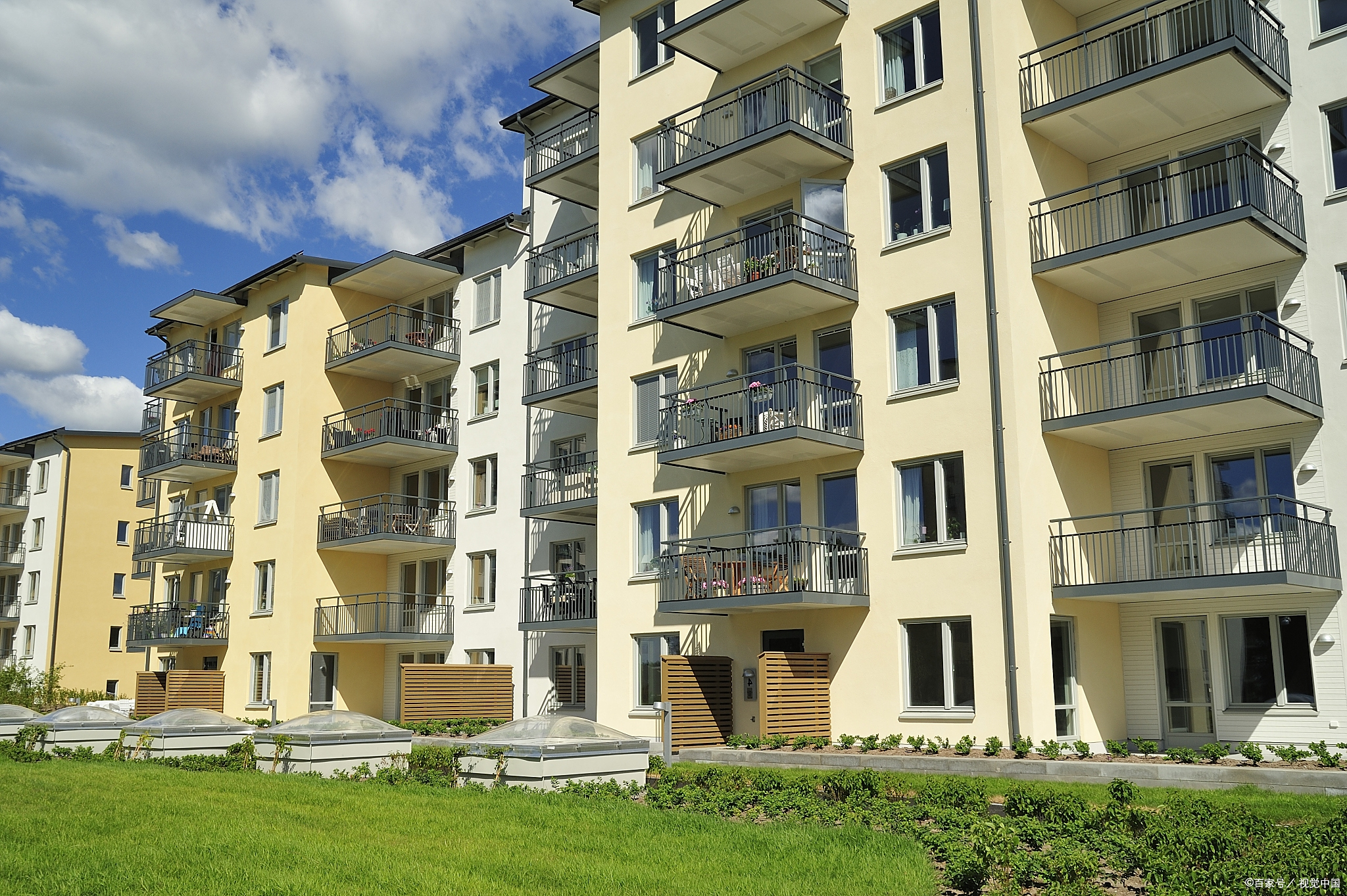 的房子现实中的房子图片现在的房子图片现代化住房房产图片房子的图片