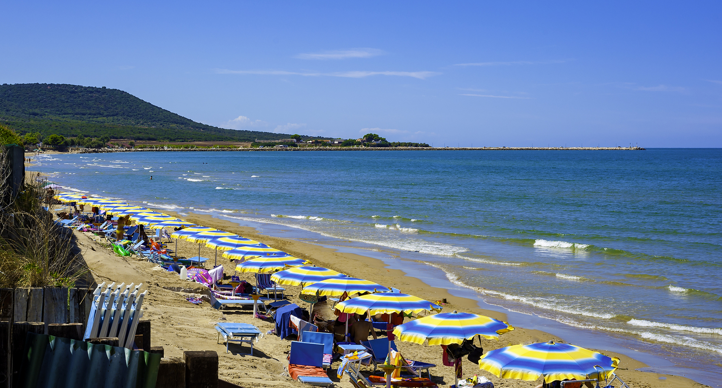 阳江海陵岛,位于广东省阳江市南部,是中国著名的海滨旅游胜地