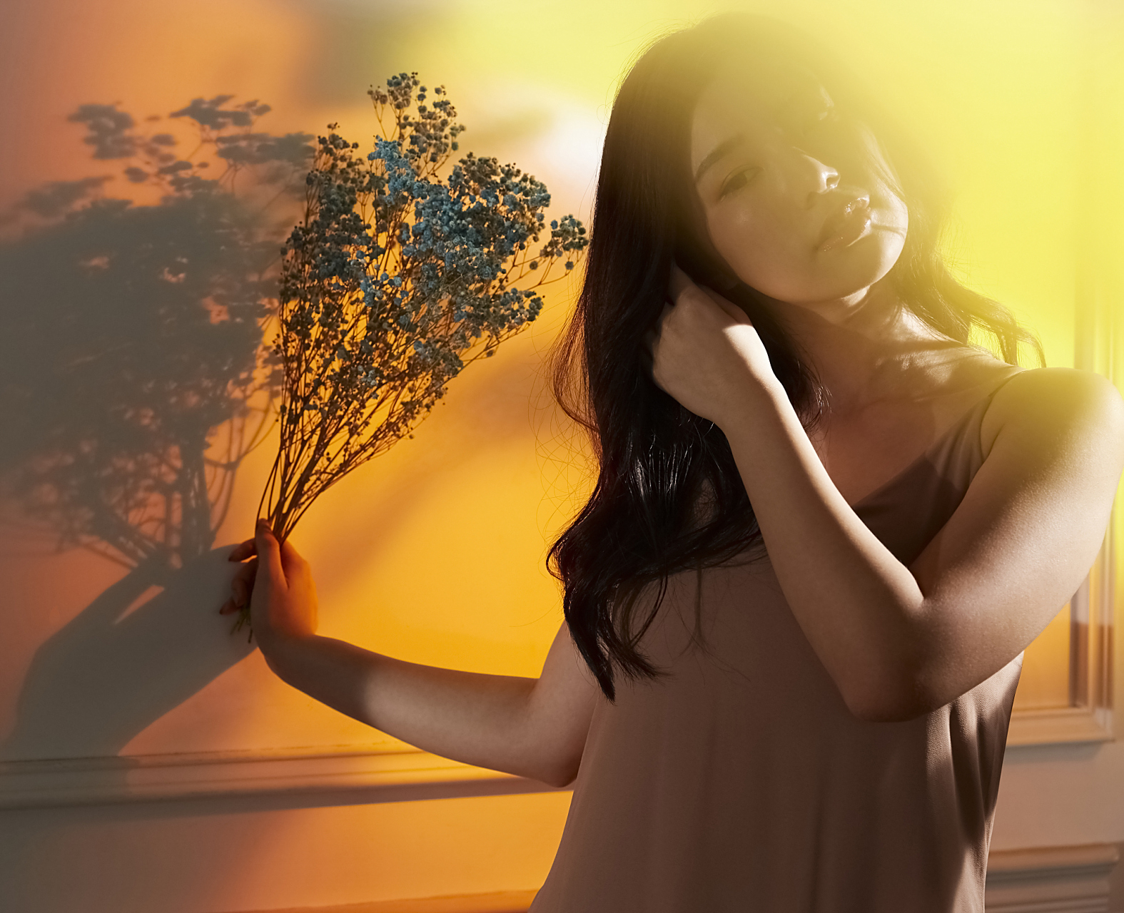 自信独立:一个自信独立的女人,会让男人觉得她很有魅力.