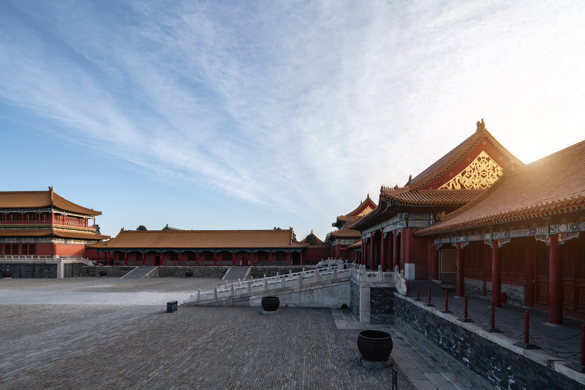 仲夏巡游指南#夏天去哪玩:夏日踏进北京故宫,犹如穿越时光隧道,展开