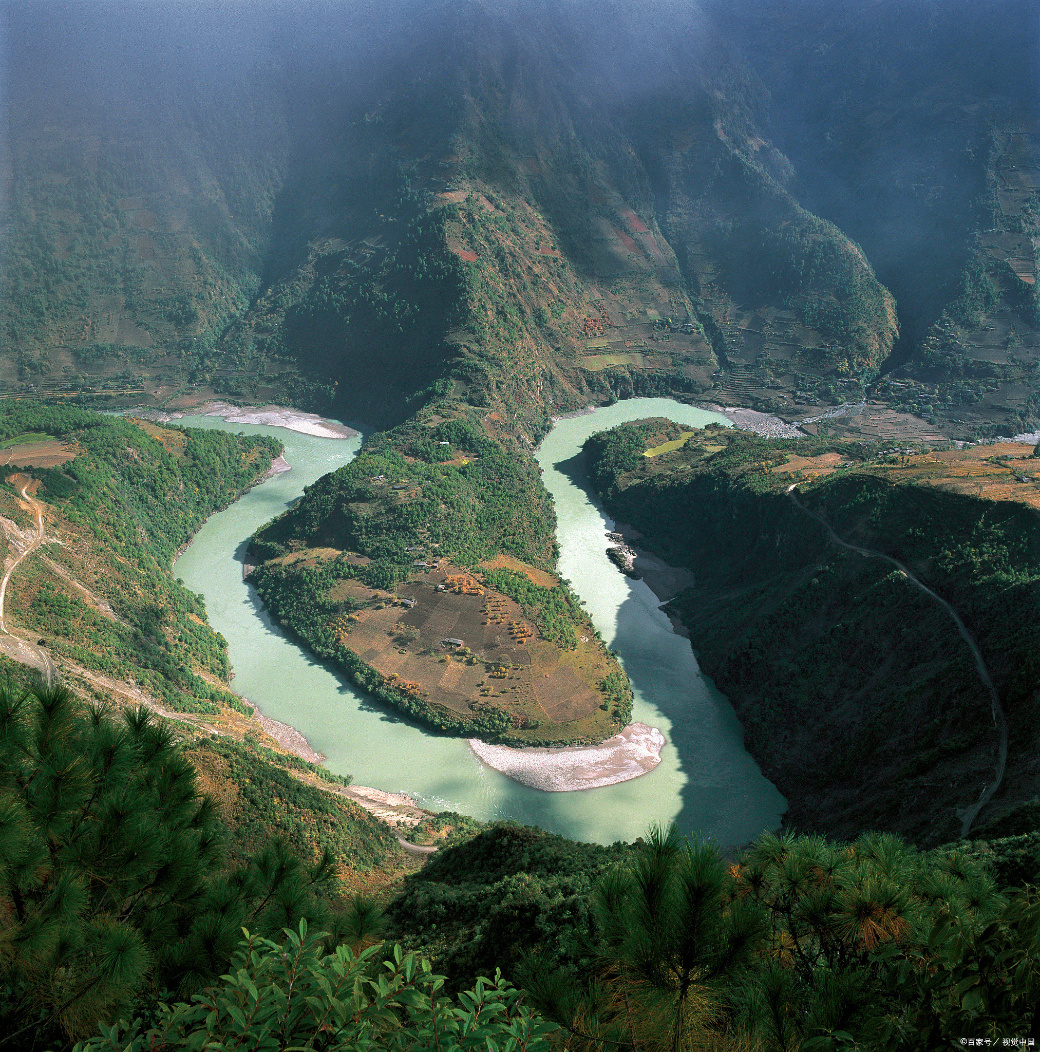 三江并流风景区在哪里图片