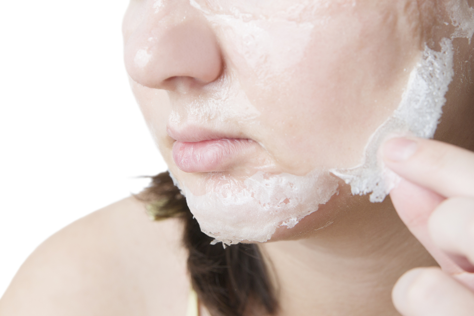 脸上多久做一次去角质比较好