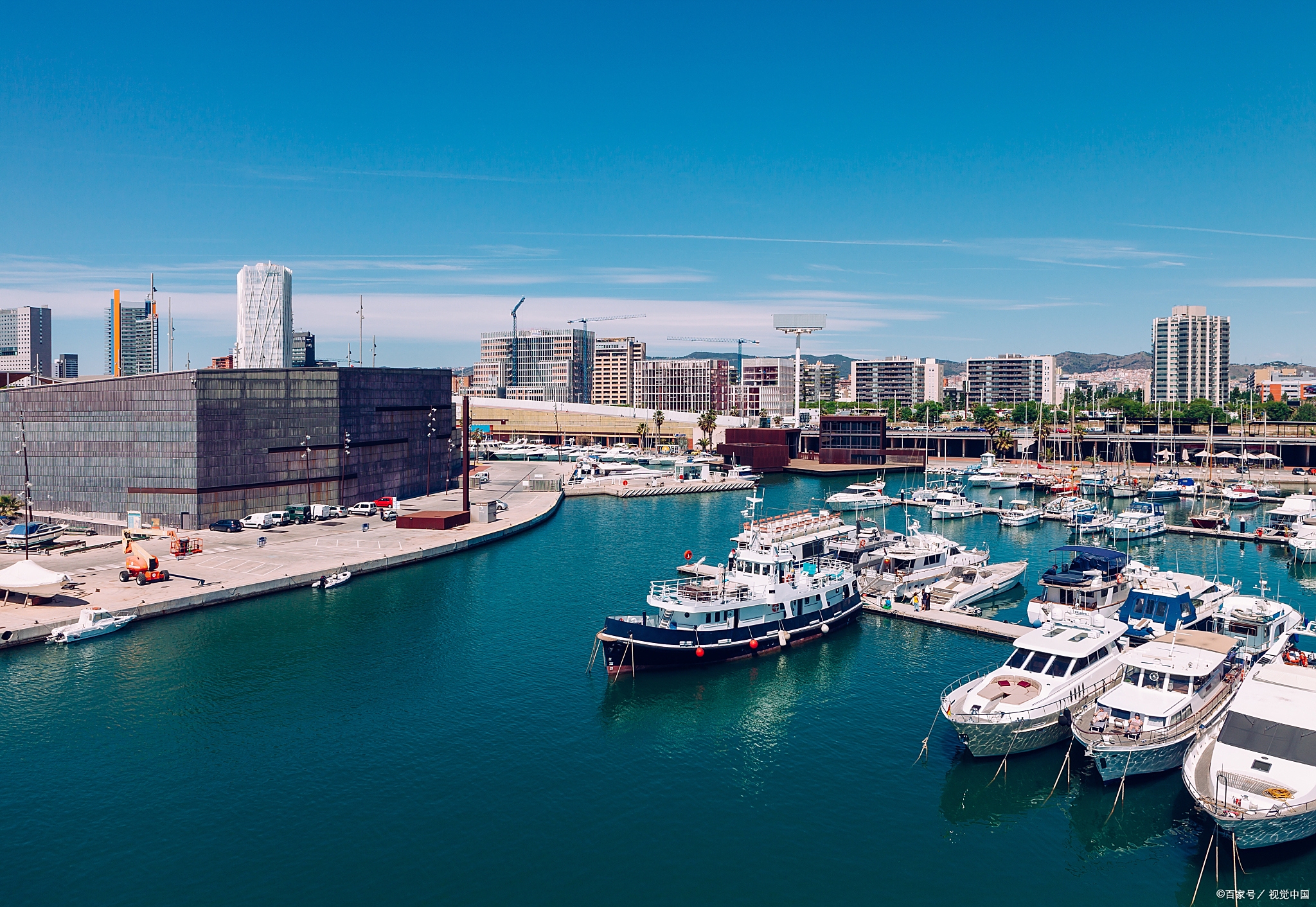 第一,你越是有原则和底线,越不被辜负和伤害,那