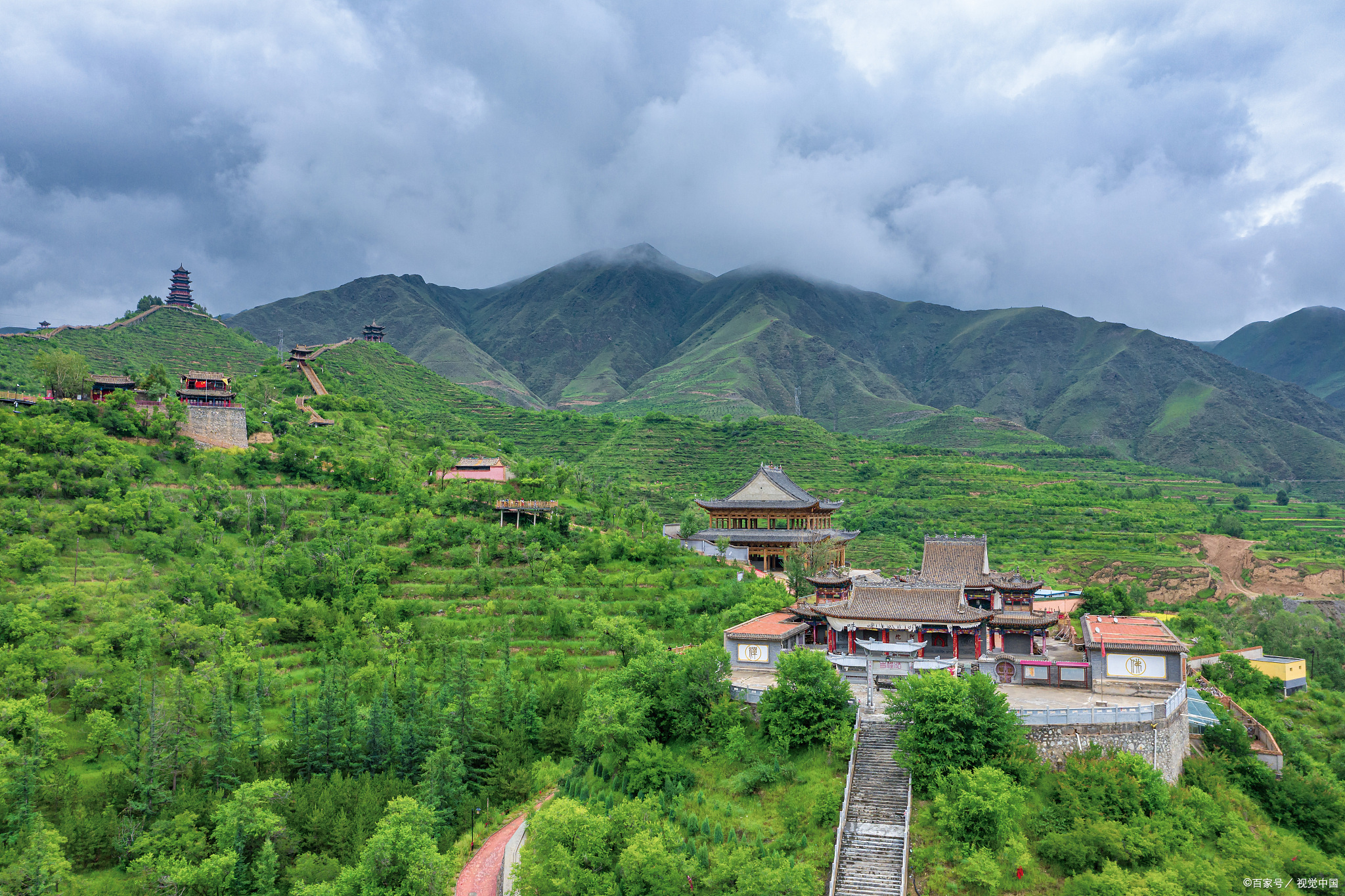 临夏法台山景区介绍图片