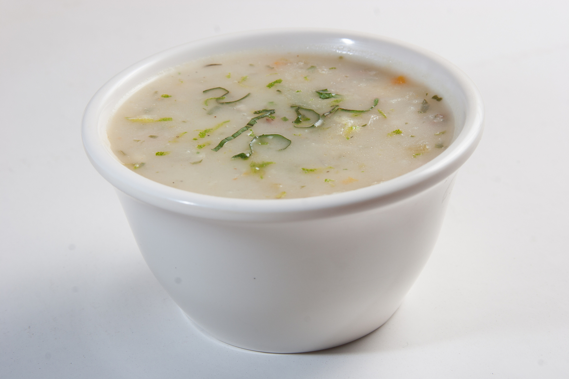 济南甜沫作为山东的美食,是济南的传统粥,由小米粉熬制而成.咸咸的,鲜