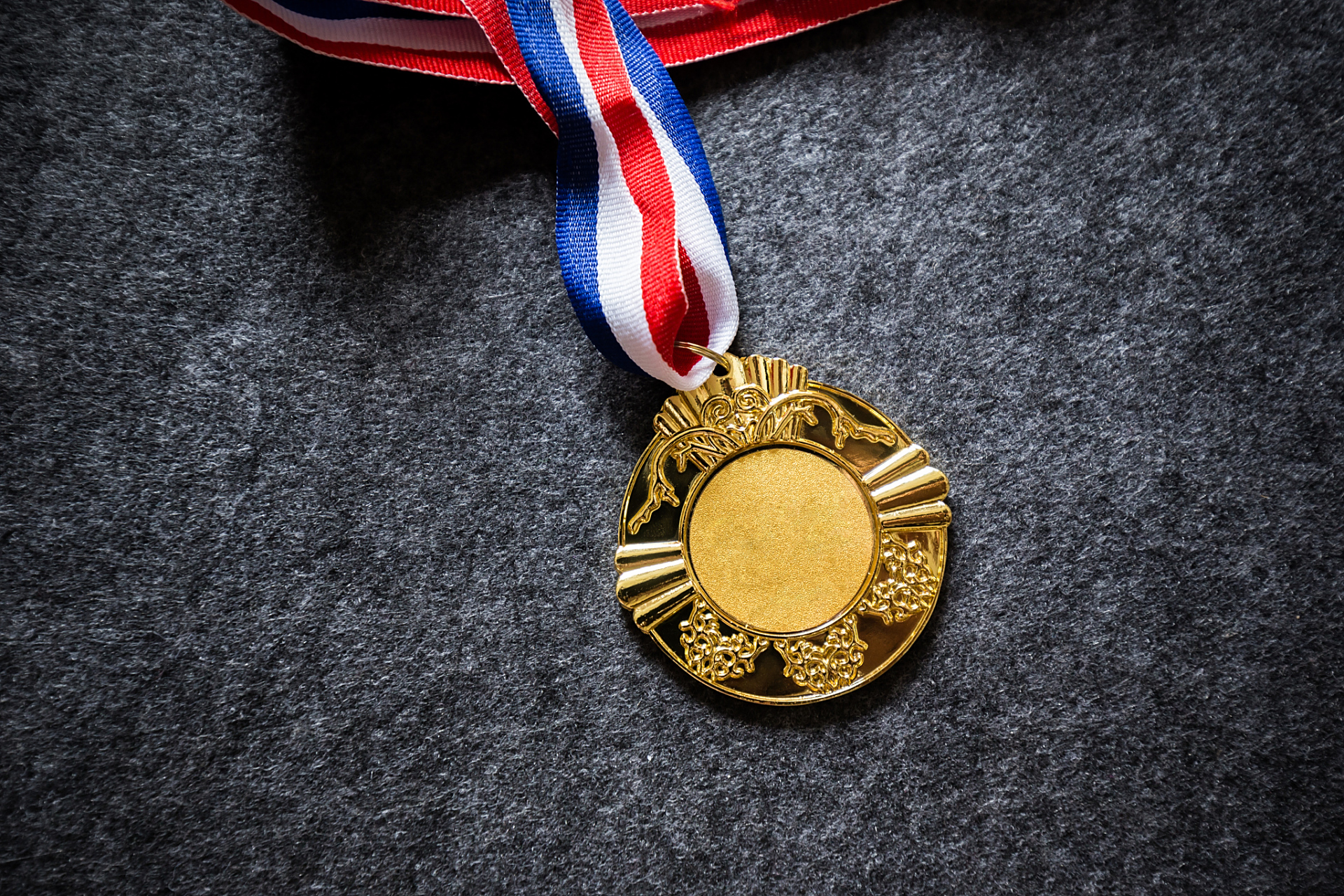 [原文:金牌是不是纯金的?