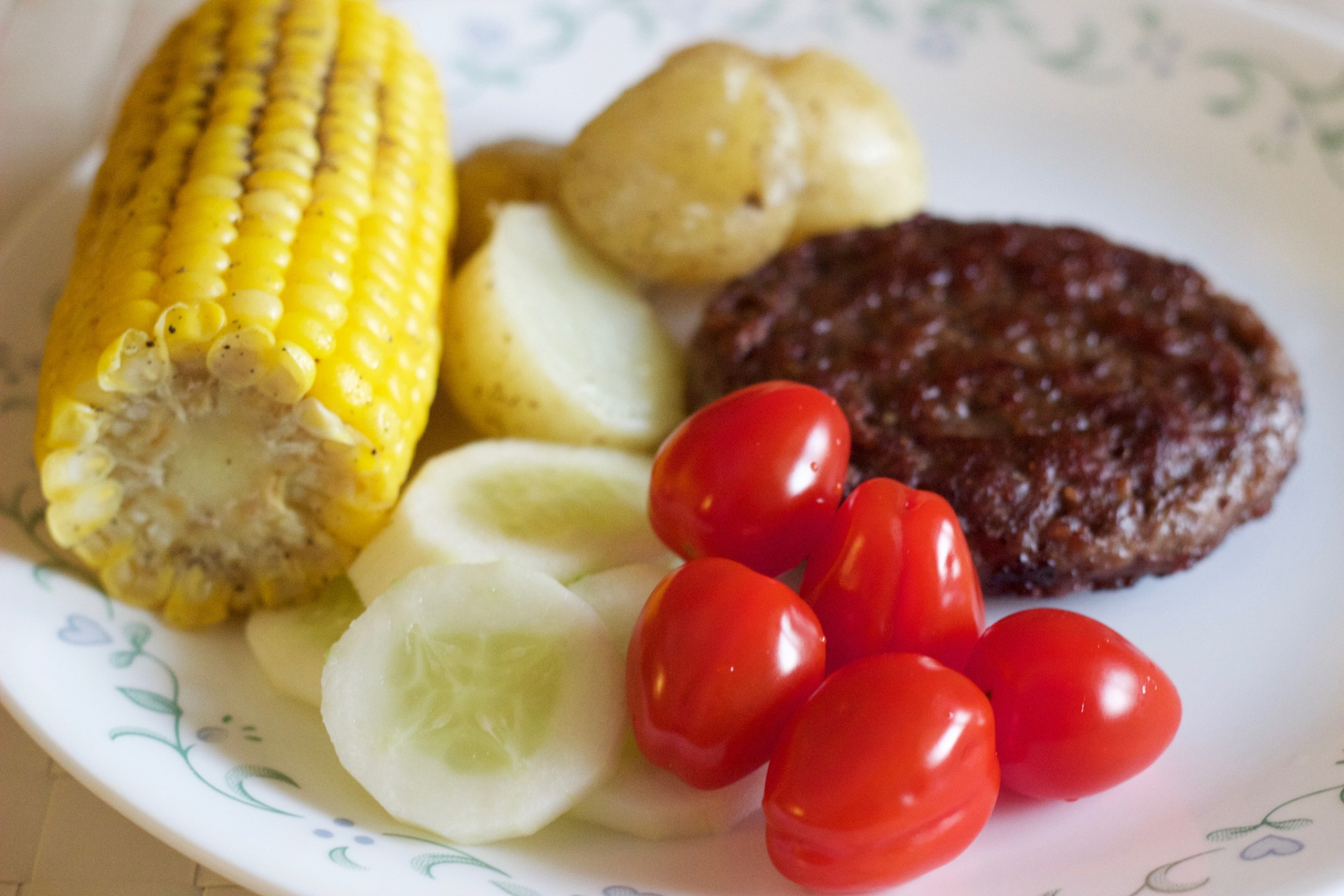 火锅:冬天的火锅,简直是舌尖上的盛宴.