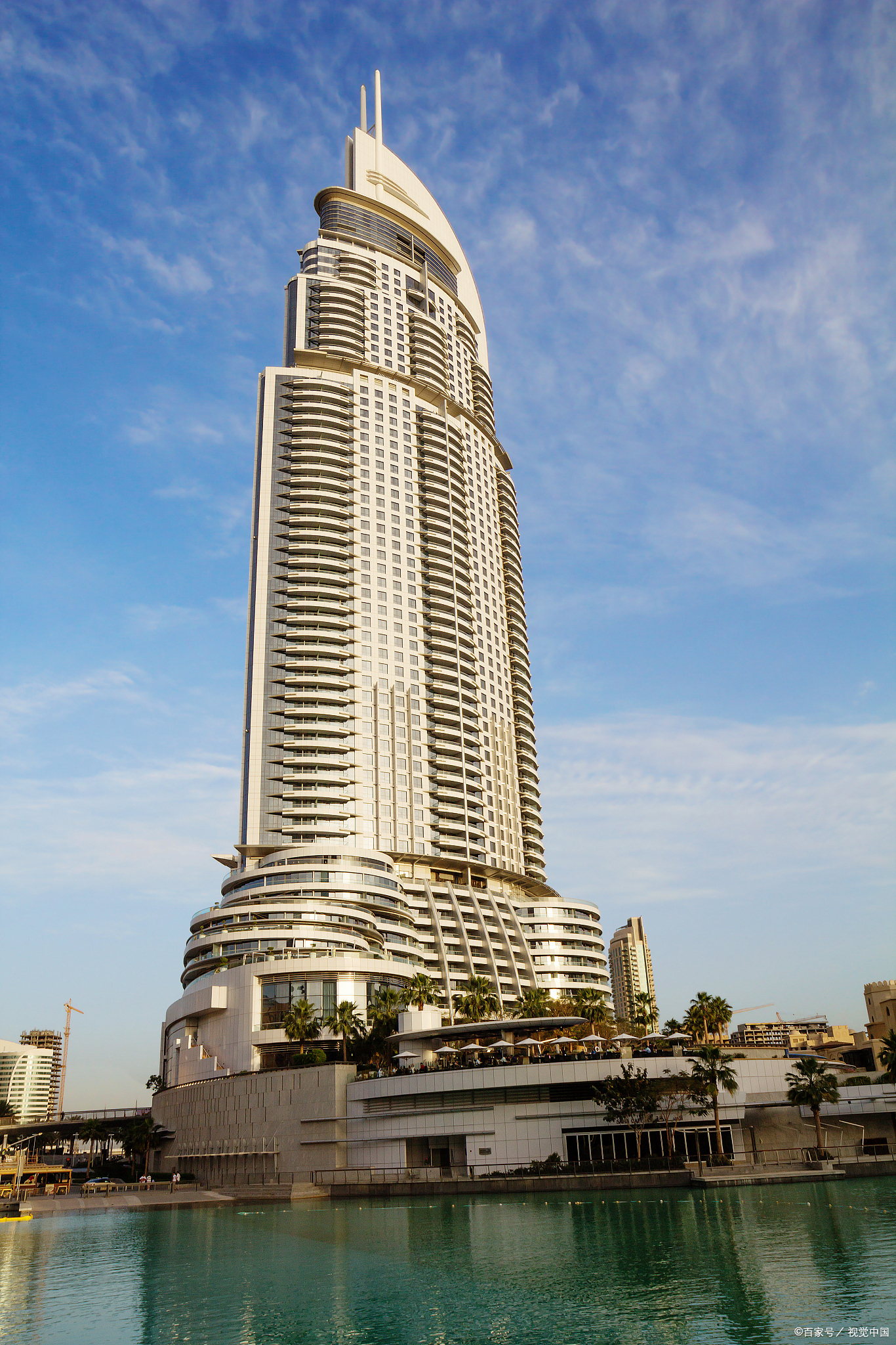 出国迪拜的条件因目的不同而有所差异,但通常包括以下几点: