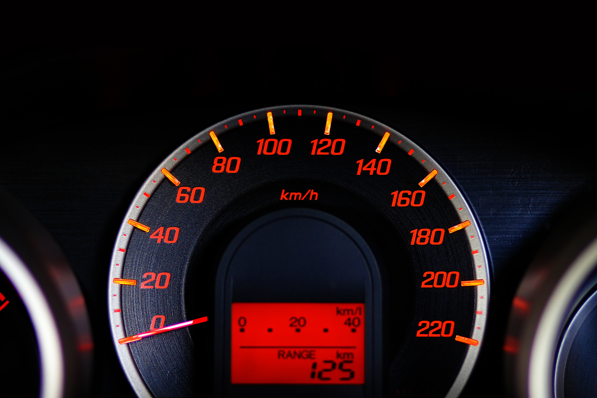 铃木天语自动挡油耗约为7.5l/100km,但会因多种因素而异.