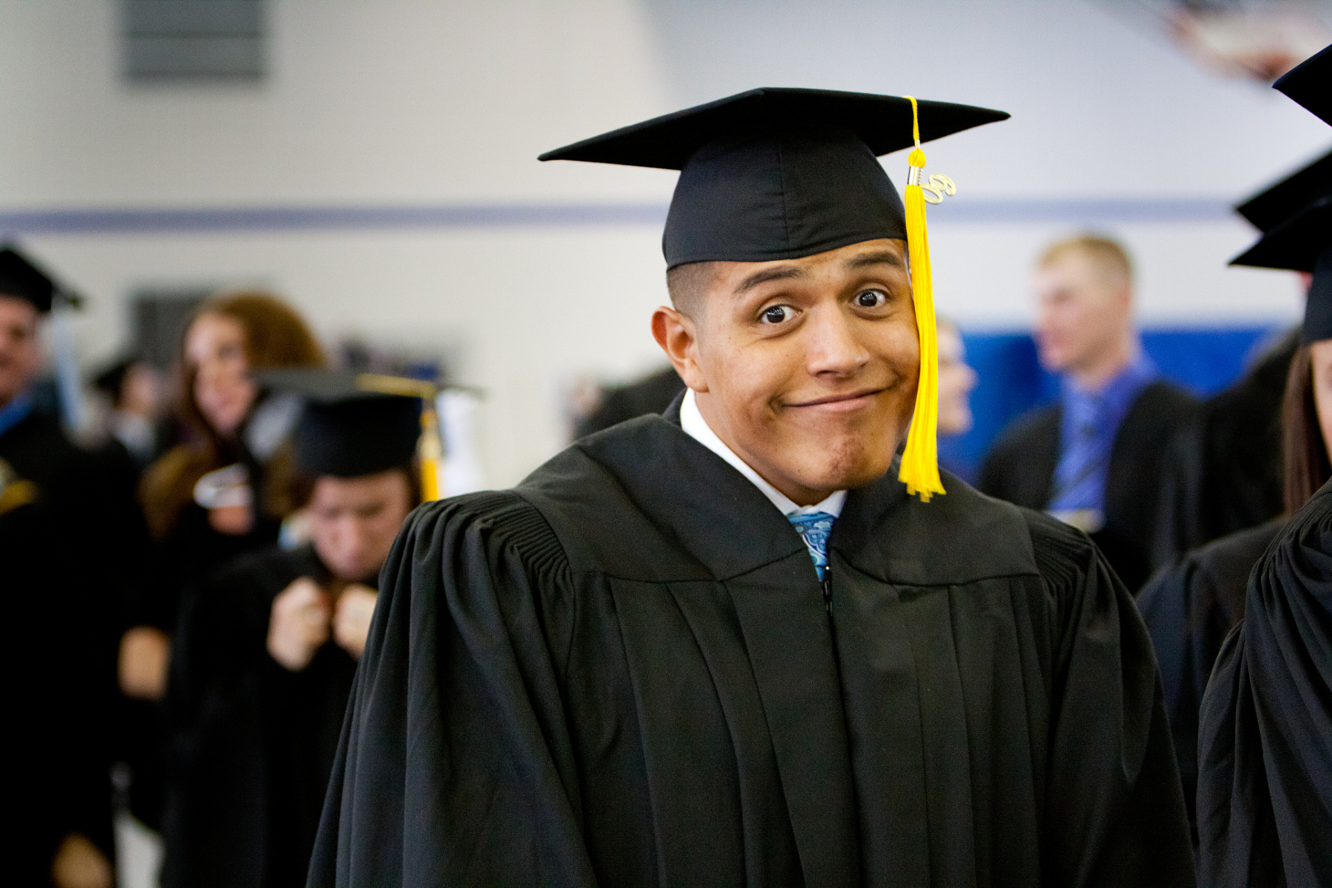 一华裔物理学博士在美国流落街头,有人爆料称他曾是