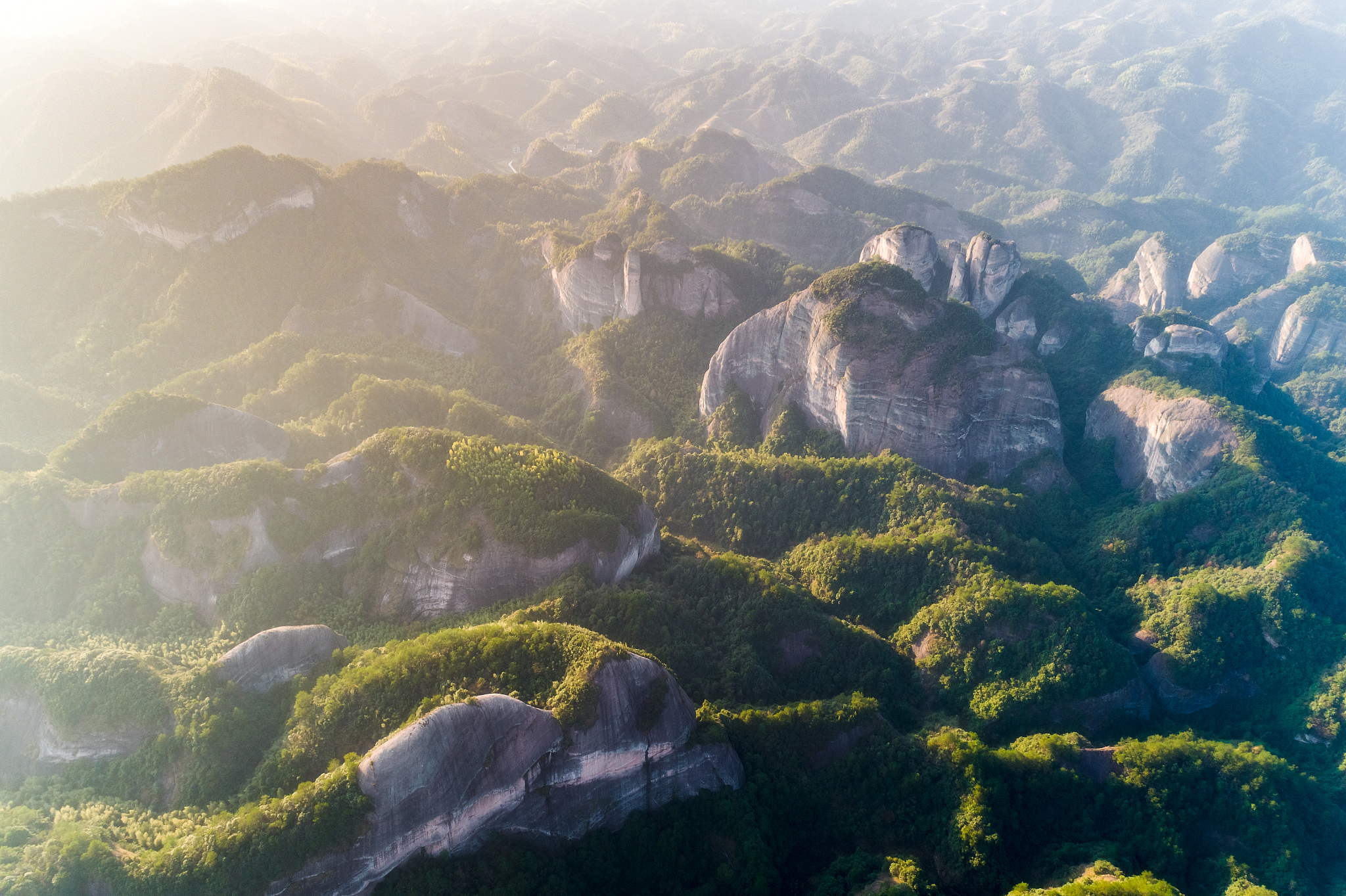 丹霞八角寨风景区图片