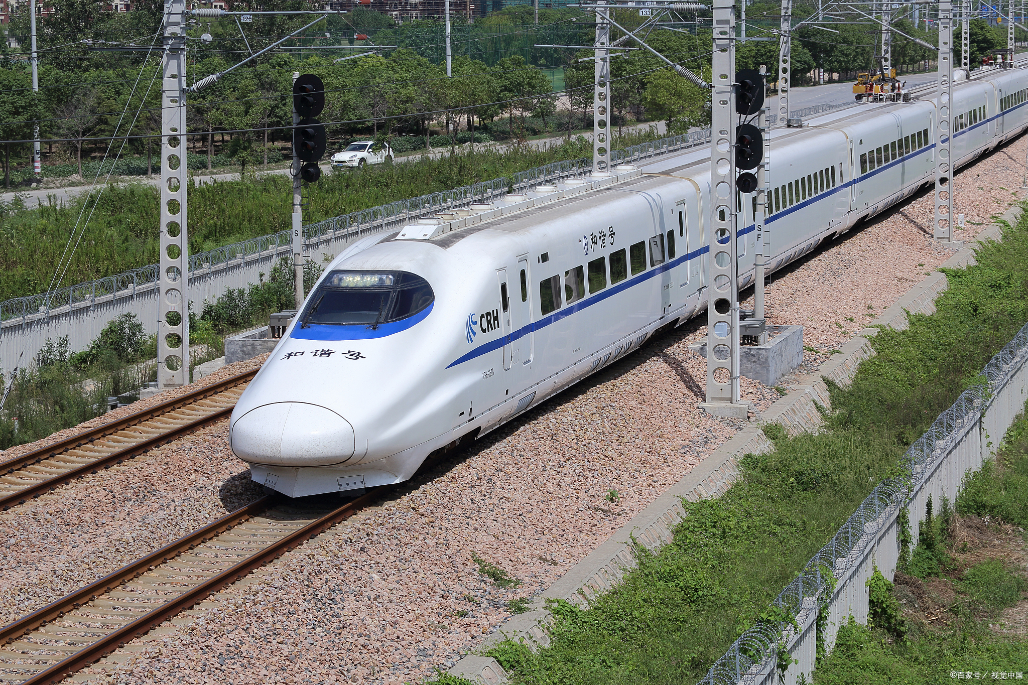 这意味着从呼和浩特到太原,只需要2.5小时哦!是不是超期待?