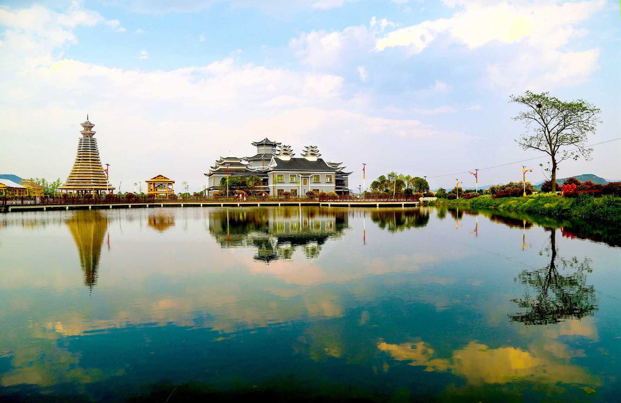 江西吉安旅游必去十大景点 1,井冈山:红色革命的摇篮; 2,羊狮慕风景区