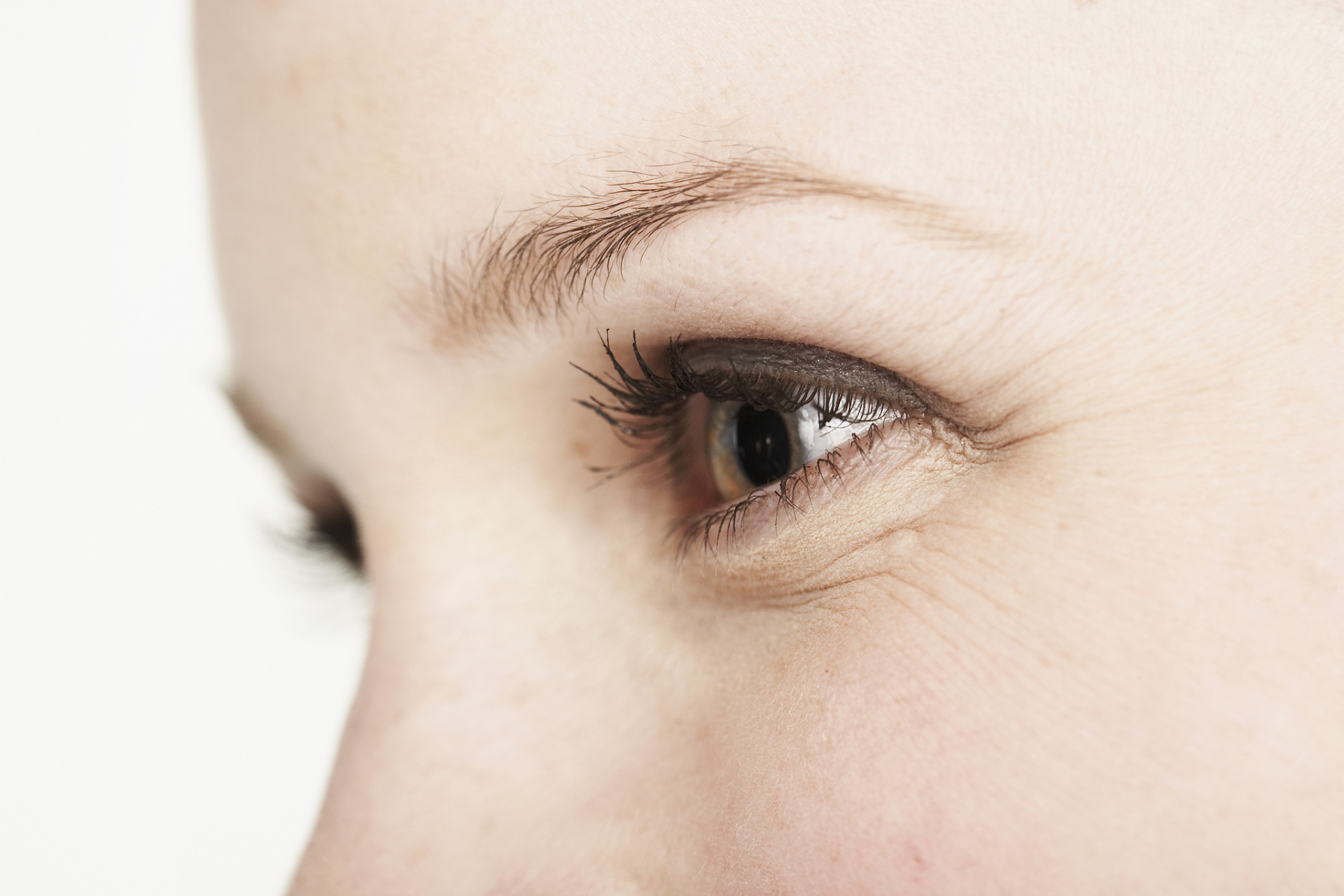 注射胶原蛋白可以淡化眼部皱纹吗?有效补充胶原蛋白的方法.