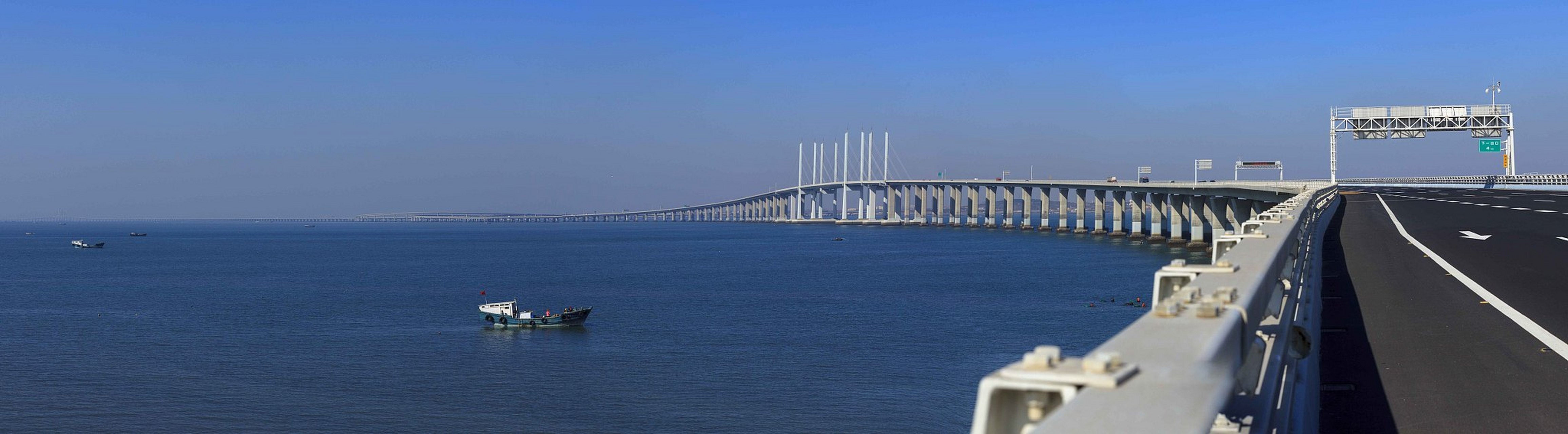 青岛海湾大桥图片