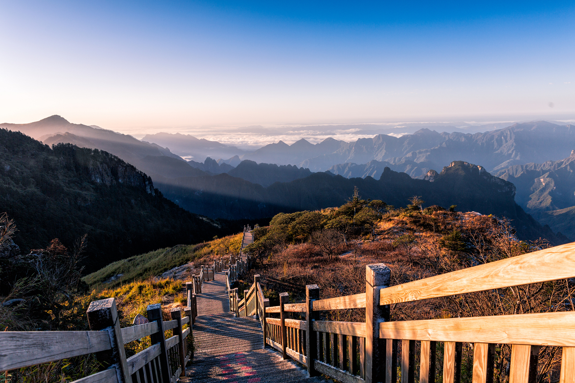 雾灵山风景区自驾图片