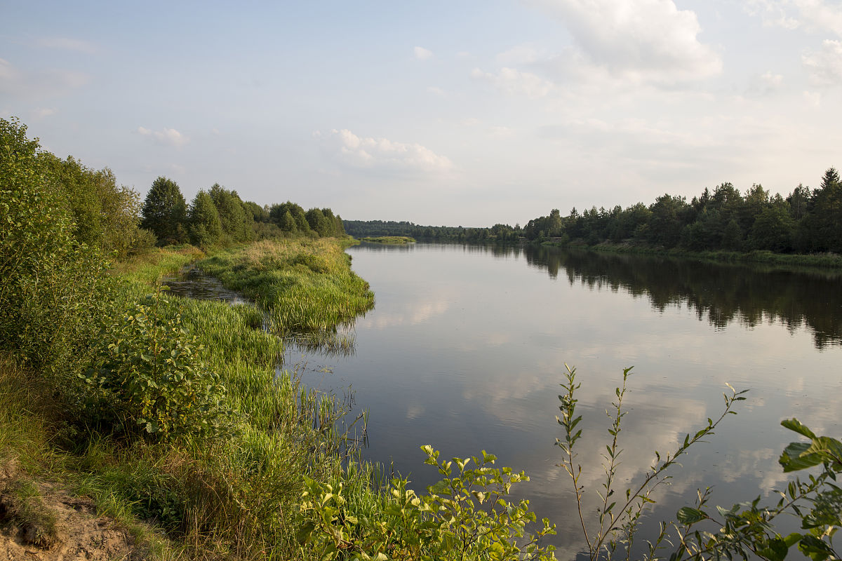 七颗星星闪耀湖面,西乡七星湖美景令人陶醉