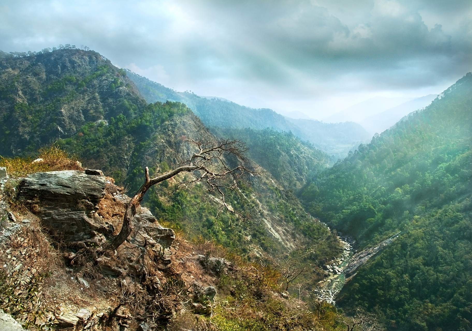 终南山国家森林公园位于美丽的陕西西安.