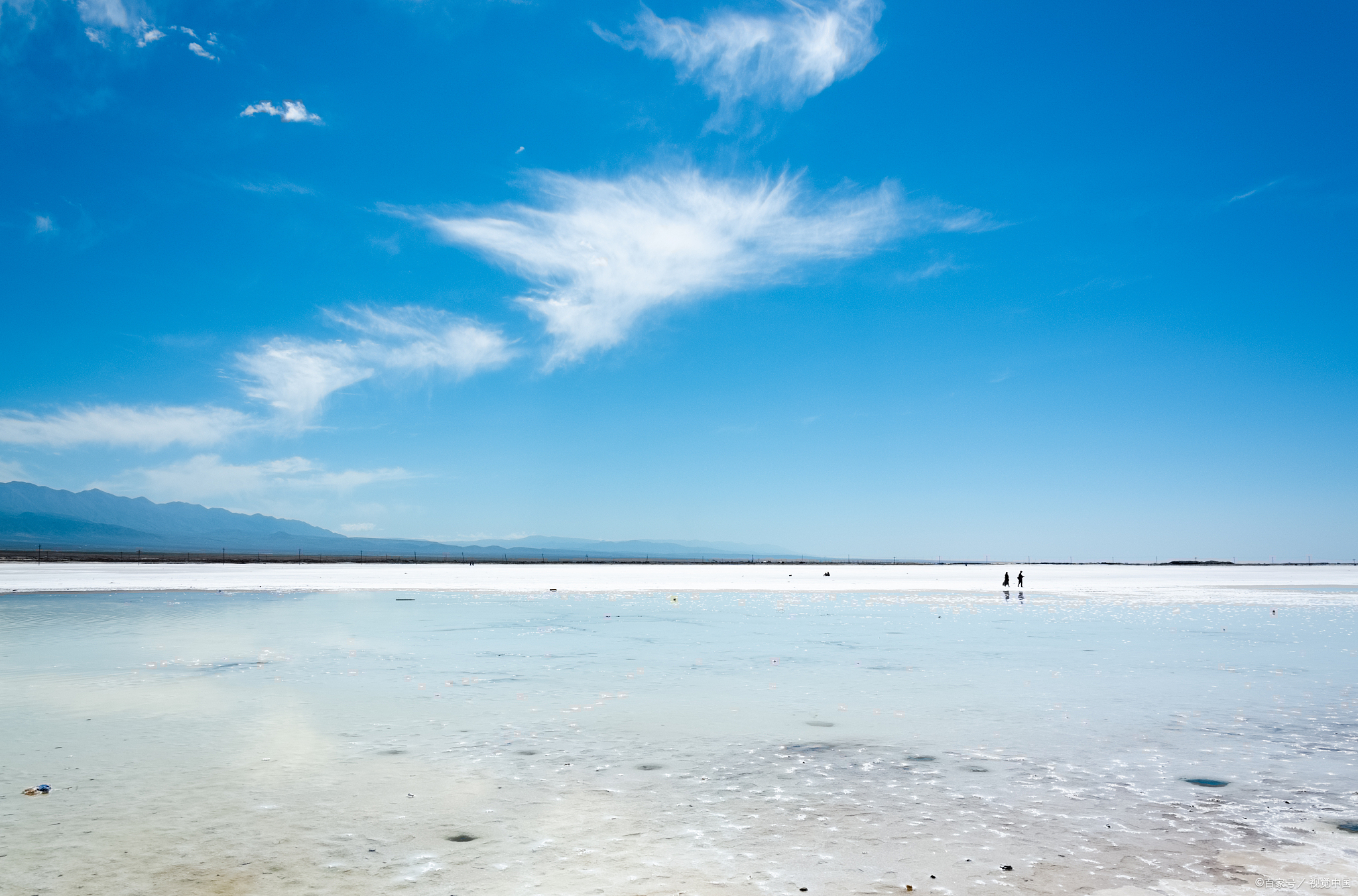 天空之镜石头照片盐湖天空素材16:9运城盐湖图片青海湖打卡照片大全