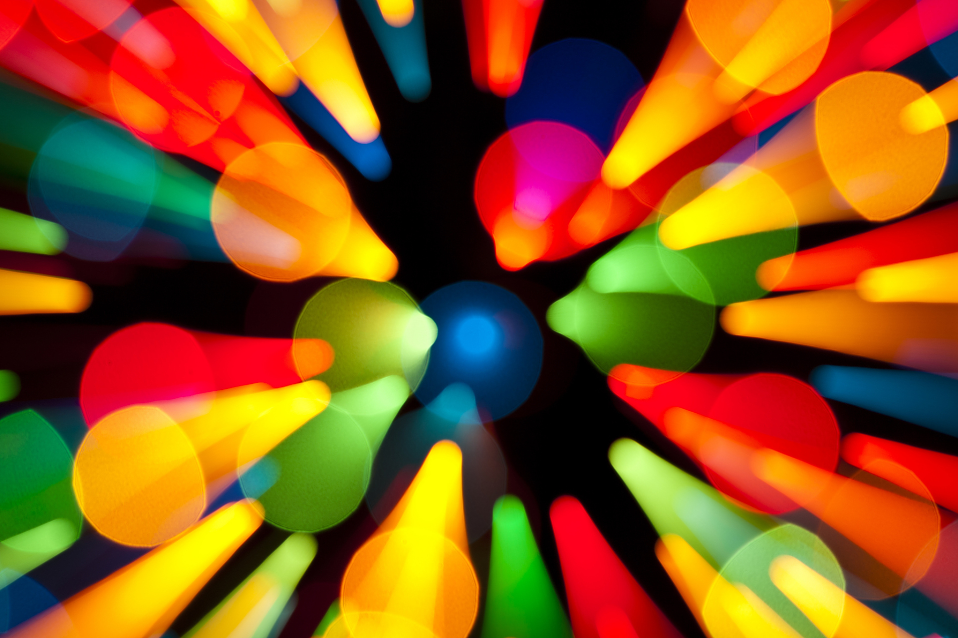 但是,她总是觉得自己的彩虹不够五光十色,不够完美