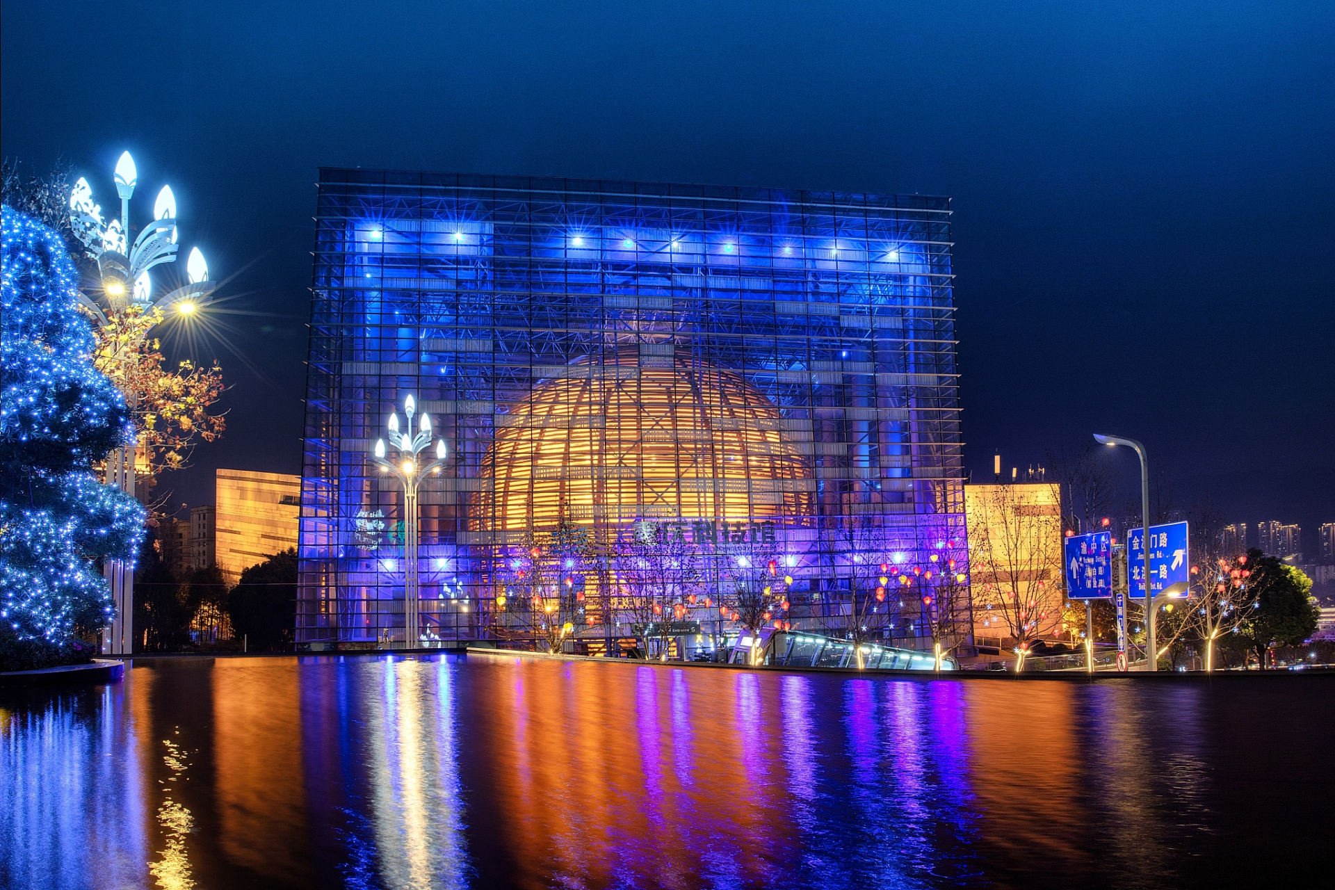 重庆泰裤辣# 重庆壹华里夜景公园,源自于一段具有深远历史背景的故事